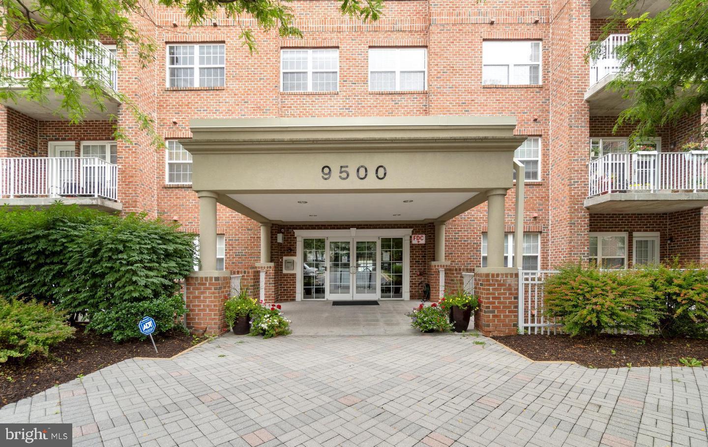 CONDOS AT THE RIDGE - Residential