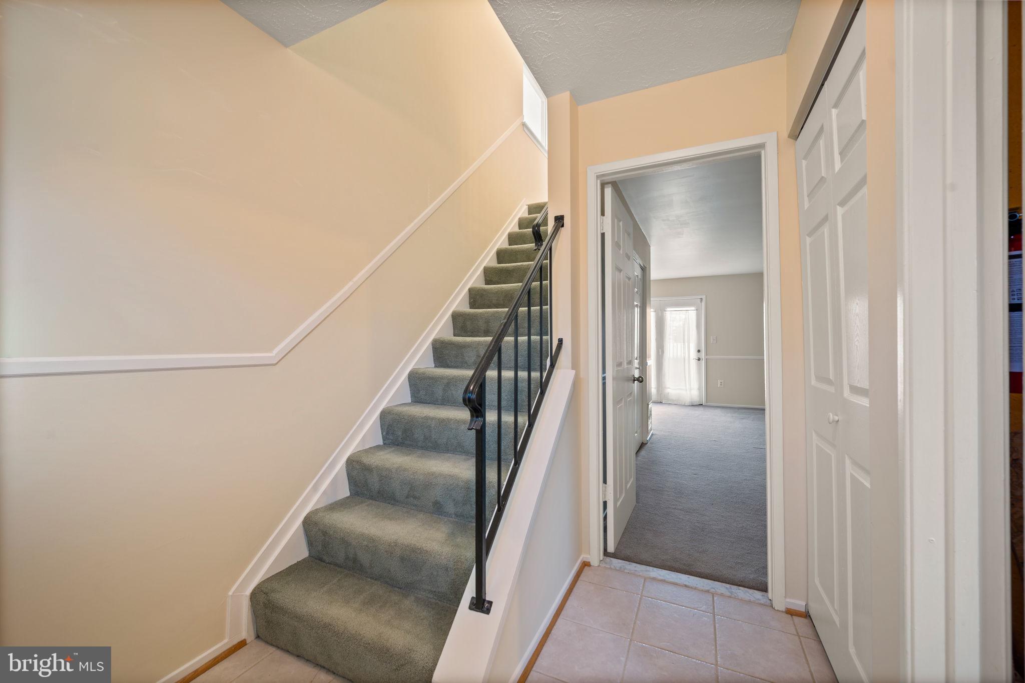 VALLEY STREAM ESTATES - Residential