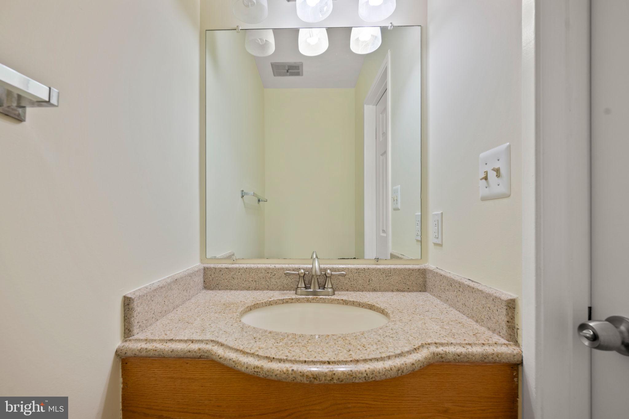 VALLEY STREAM ESTATES - Residential