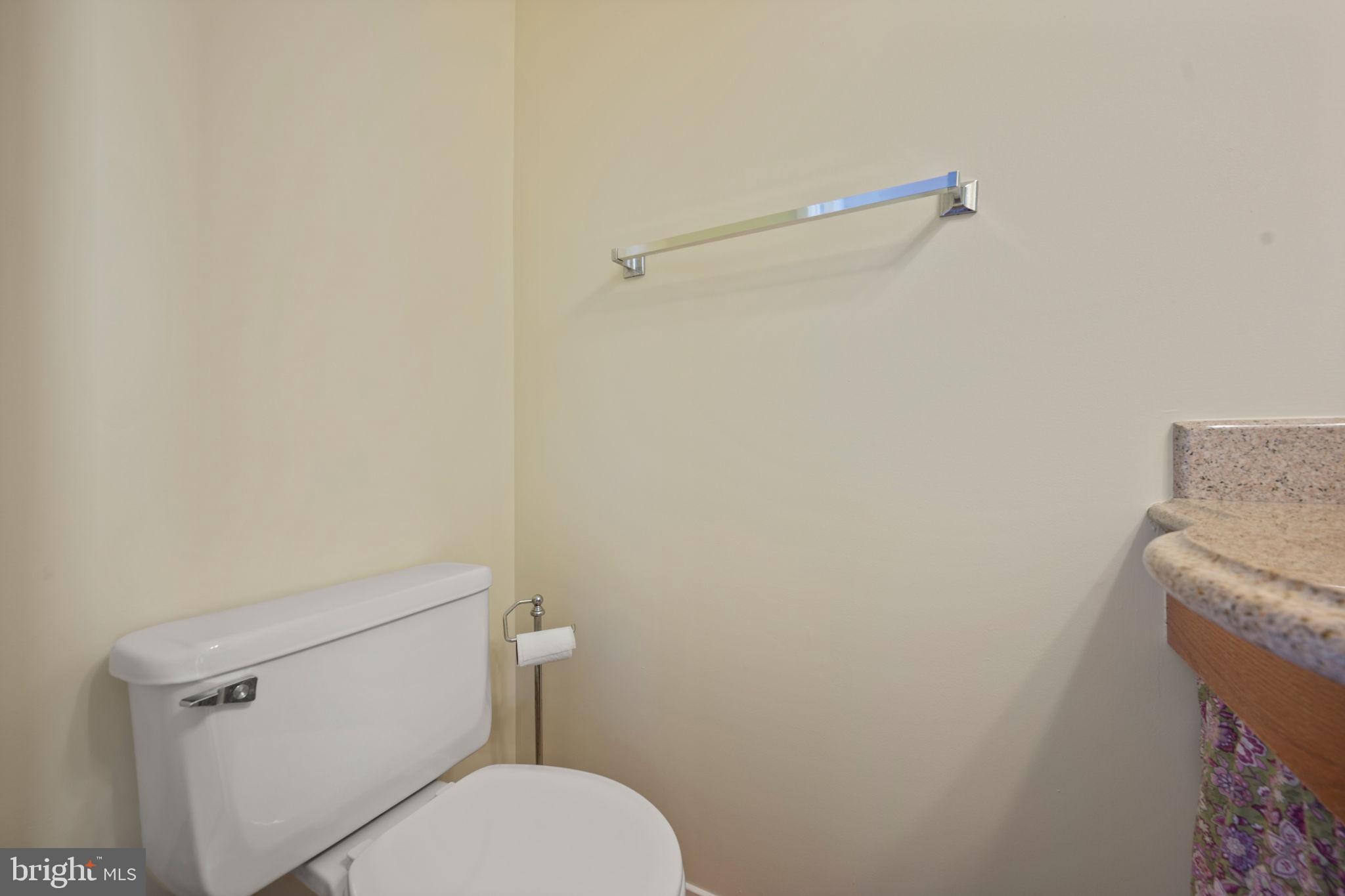 VALLEY STREAM ESTATES - Residential