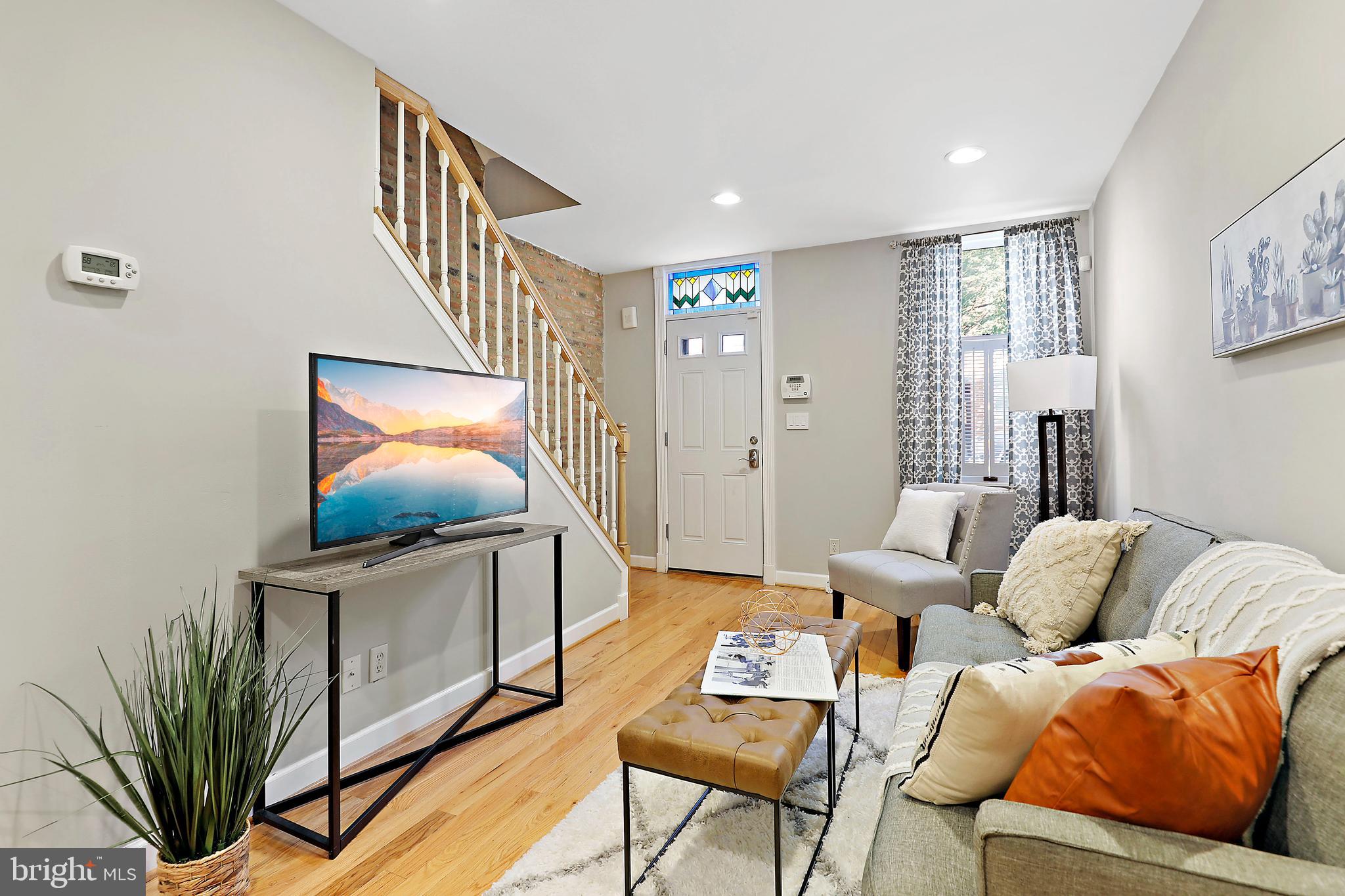 FEDERAL HILL HISTORIC DISTRICT - Residential Lease