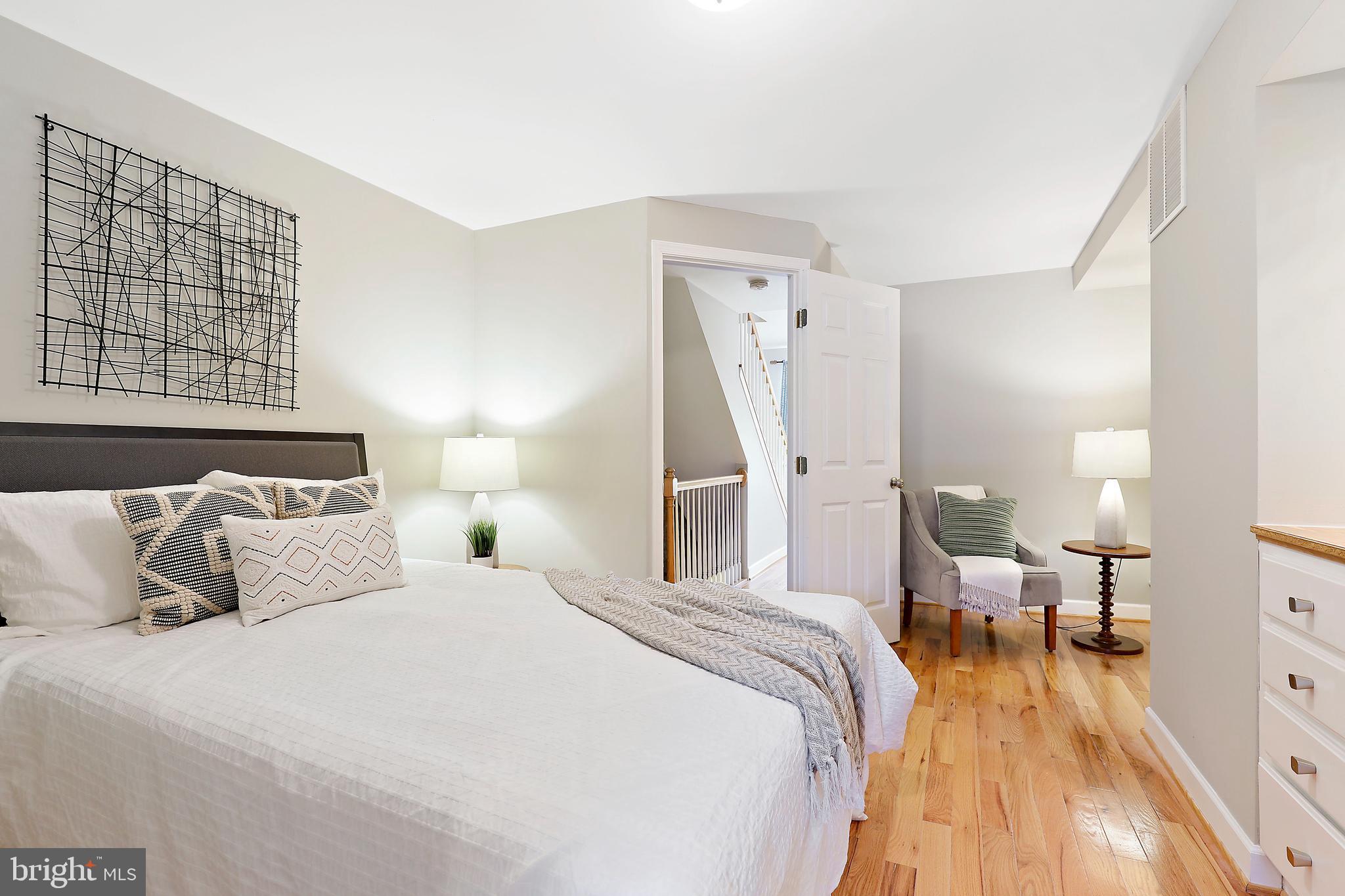 FEDERAL HILL HISTORIC DISTRICT - Residential Lease