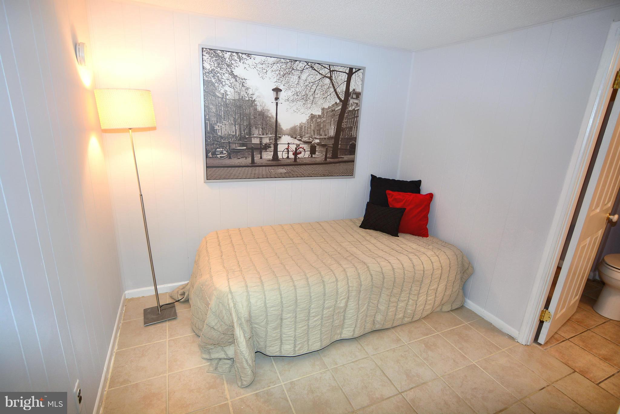 FAIRLINGTON - Residential