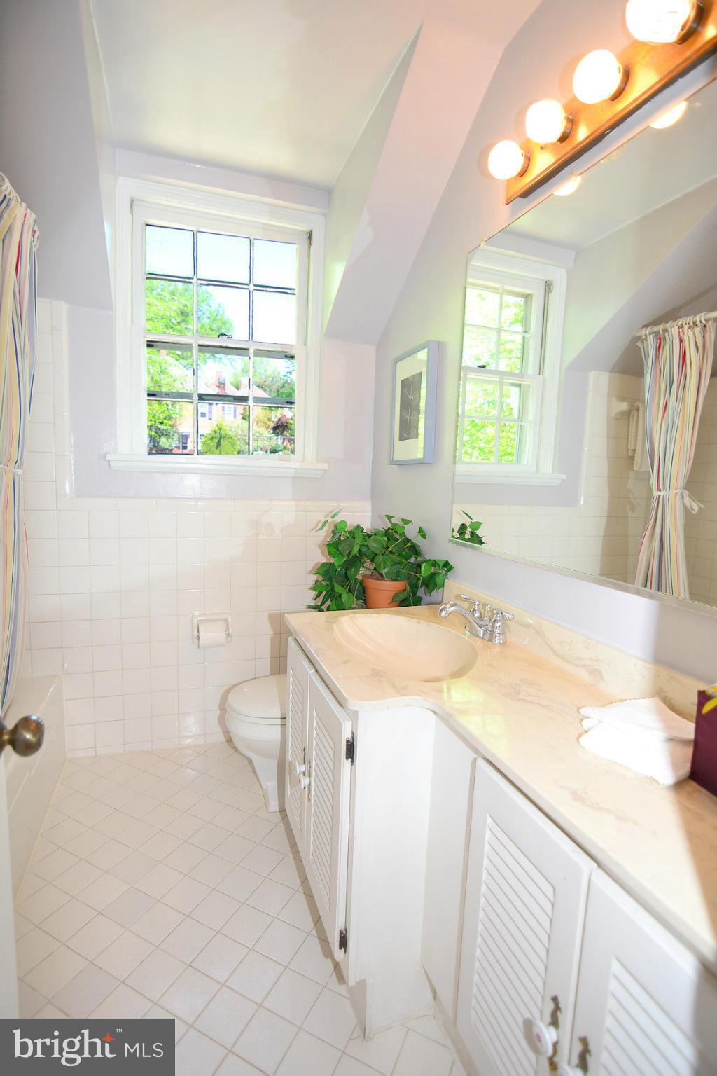 FAIRLINGTON - Residential