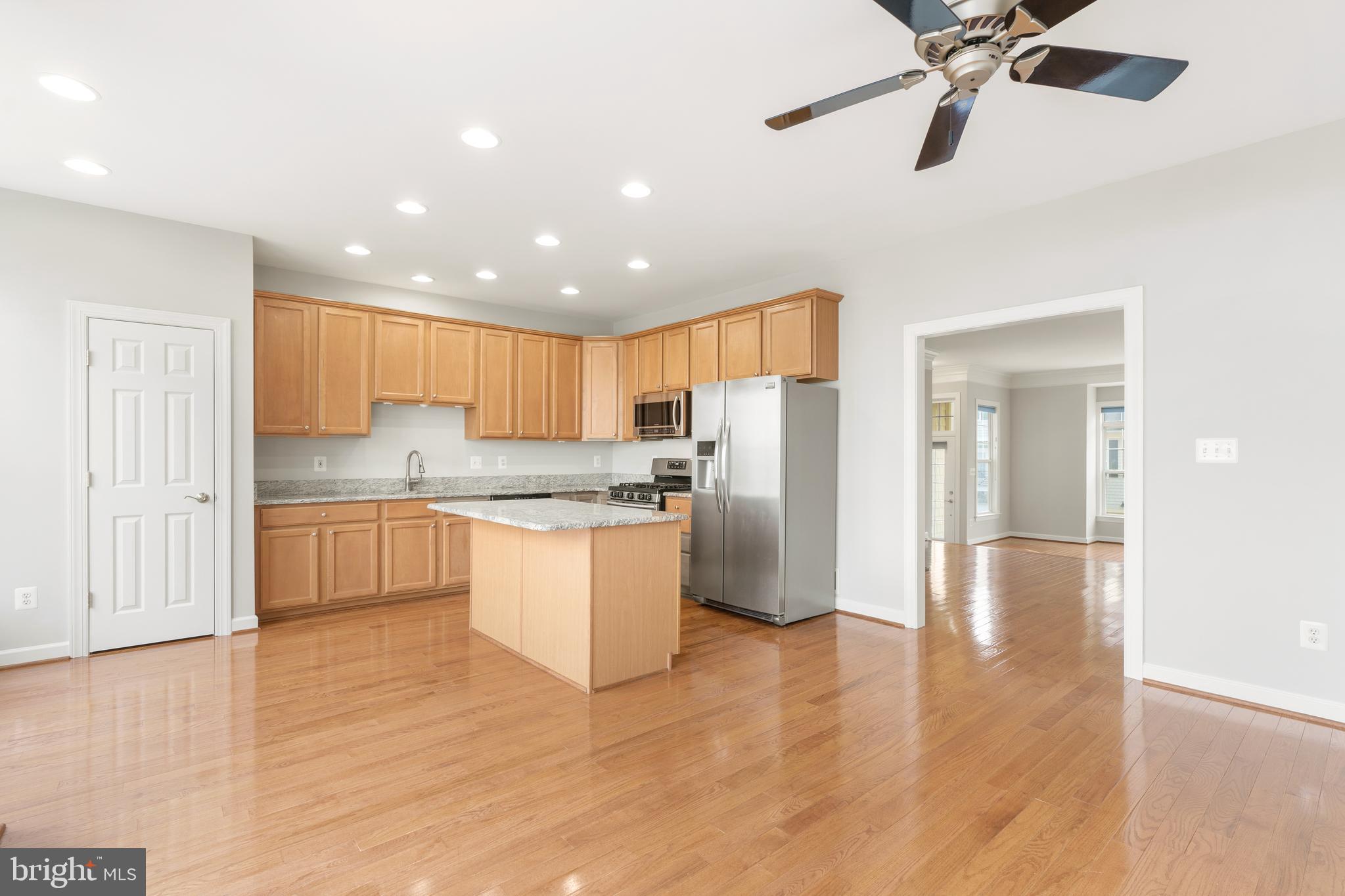 NORTHLAKE - Residential Lease