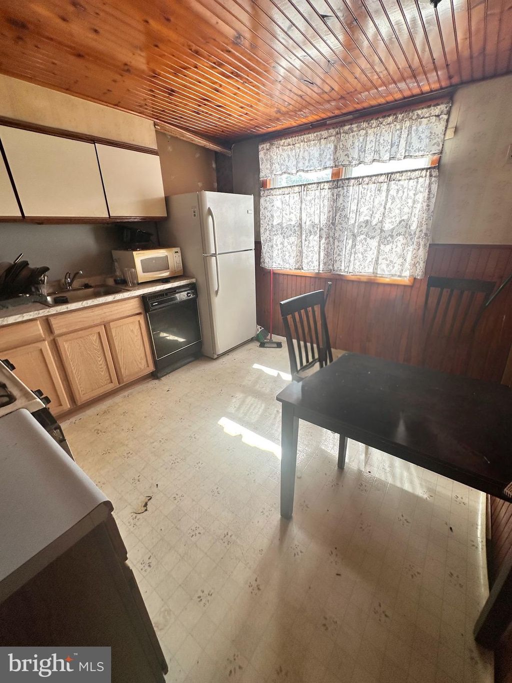 Photo of 2837 Angus Road, PHILADELPHIA, PA 19114 (MLS # PAPH2544618)
