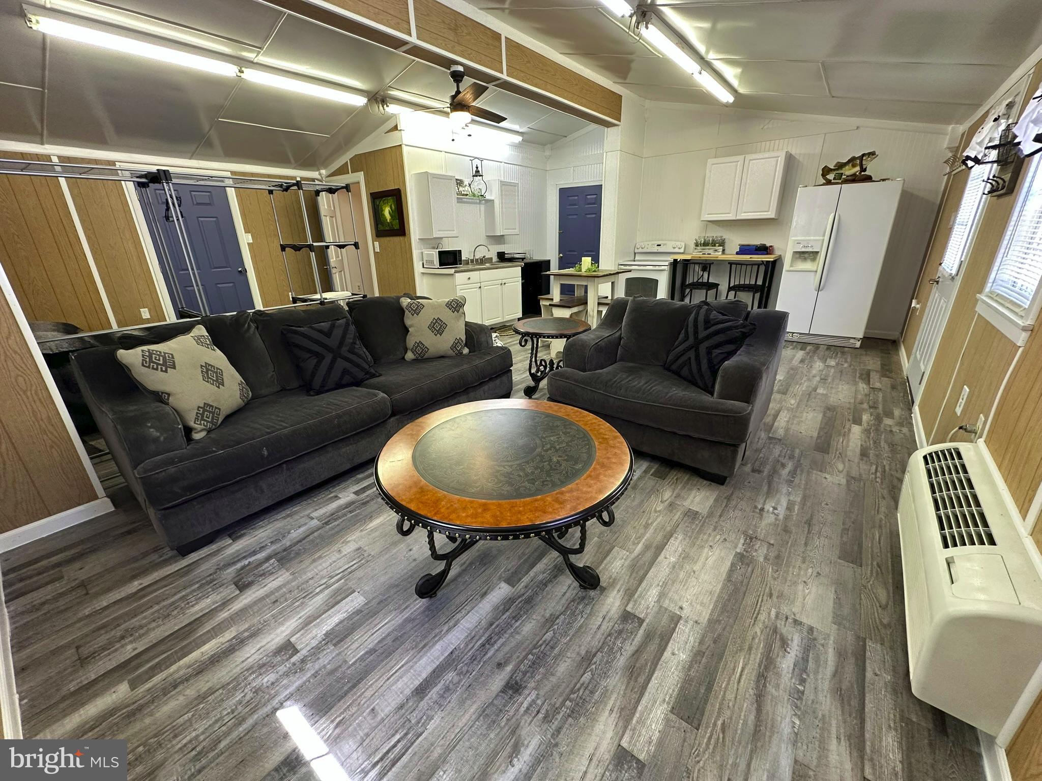 SNAKE SPRING TWP - Residential