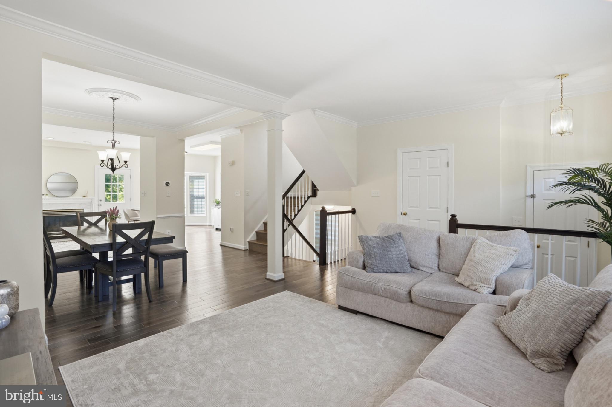 CENTRE RIDGE - Residential