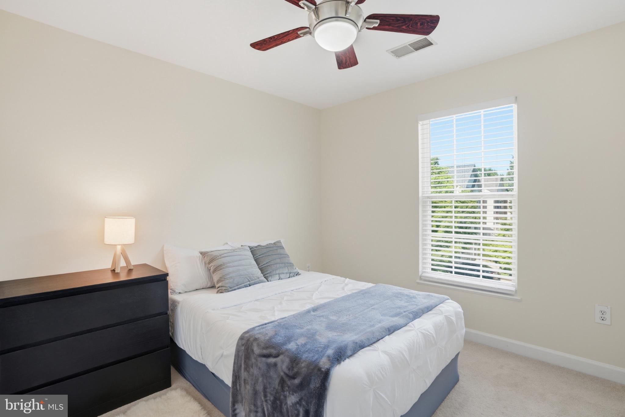 CENTRE RIDGE - Residential