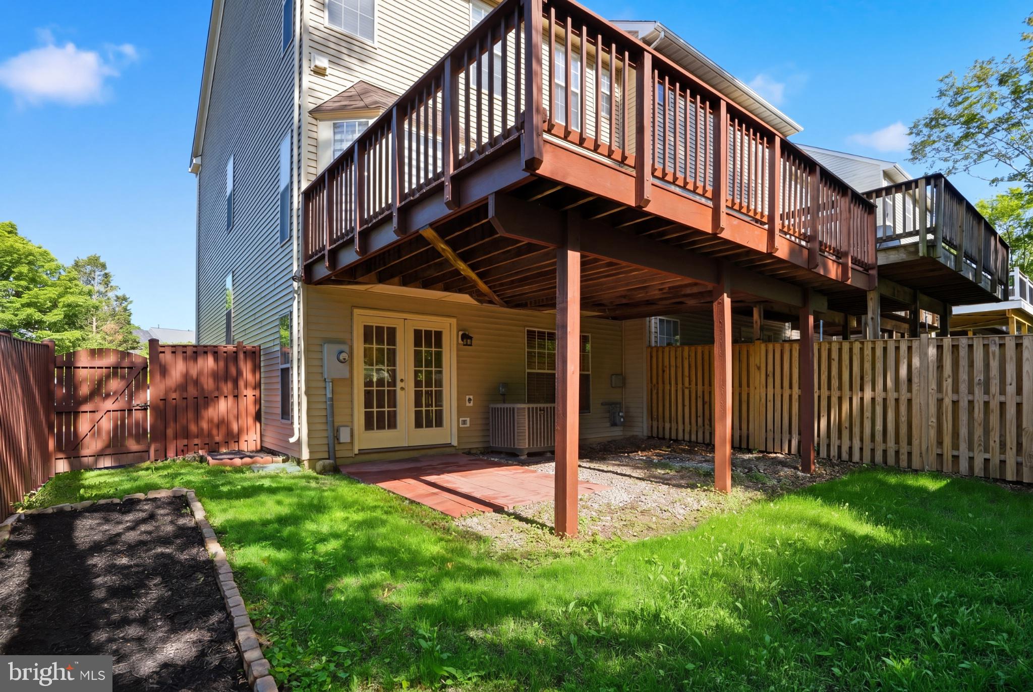 CENTRE RIDGE - Residential