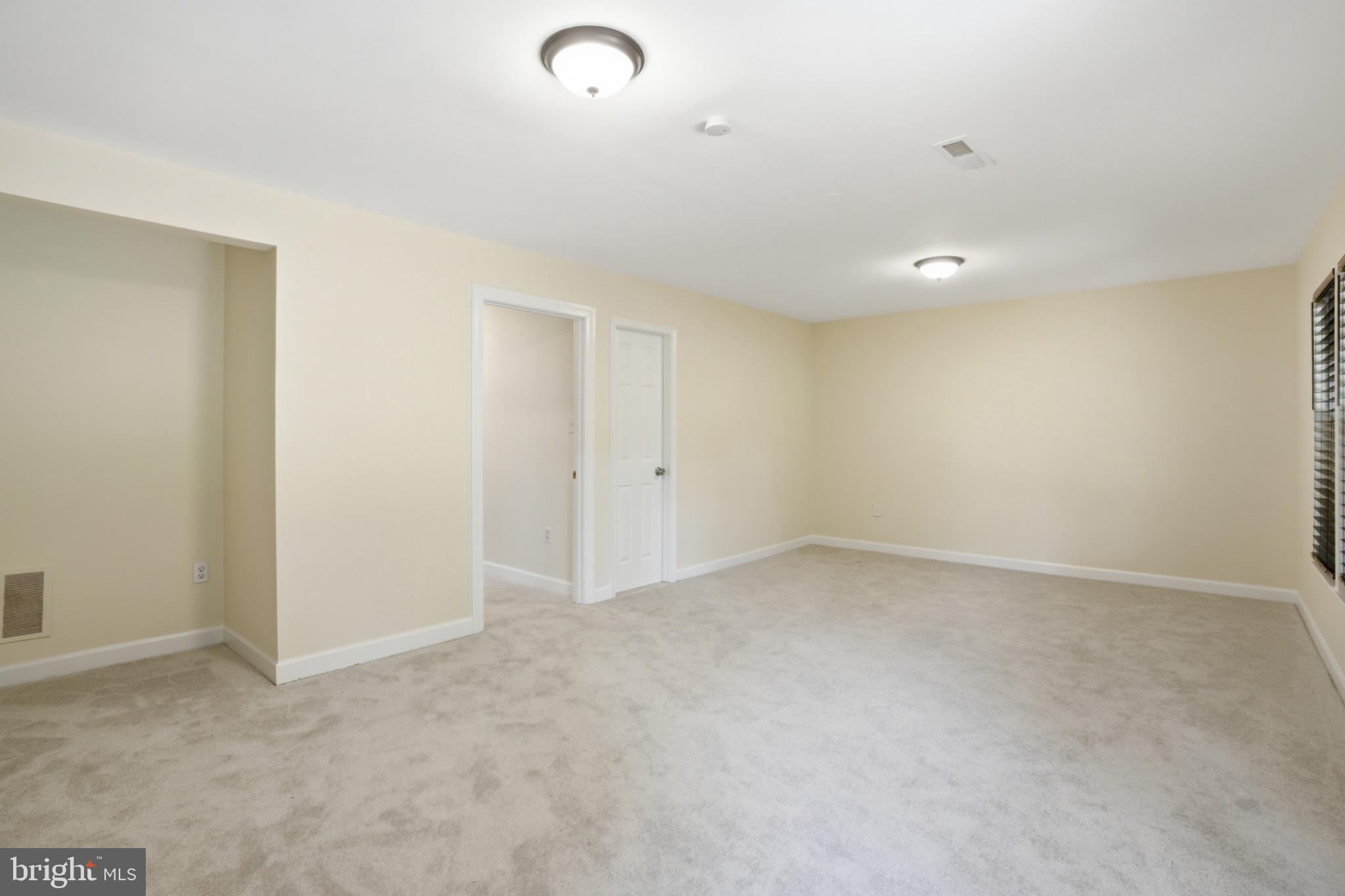 CENTRE RIDGE - Residential