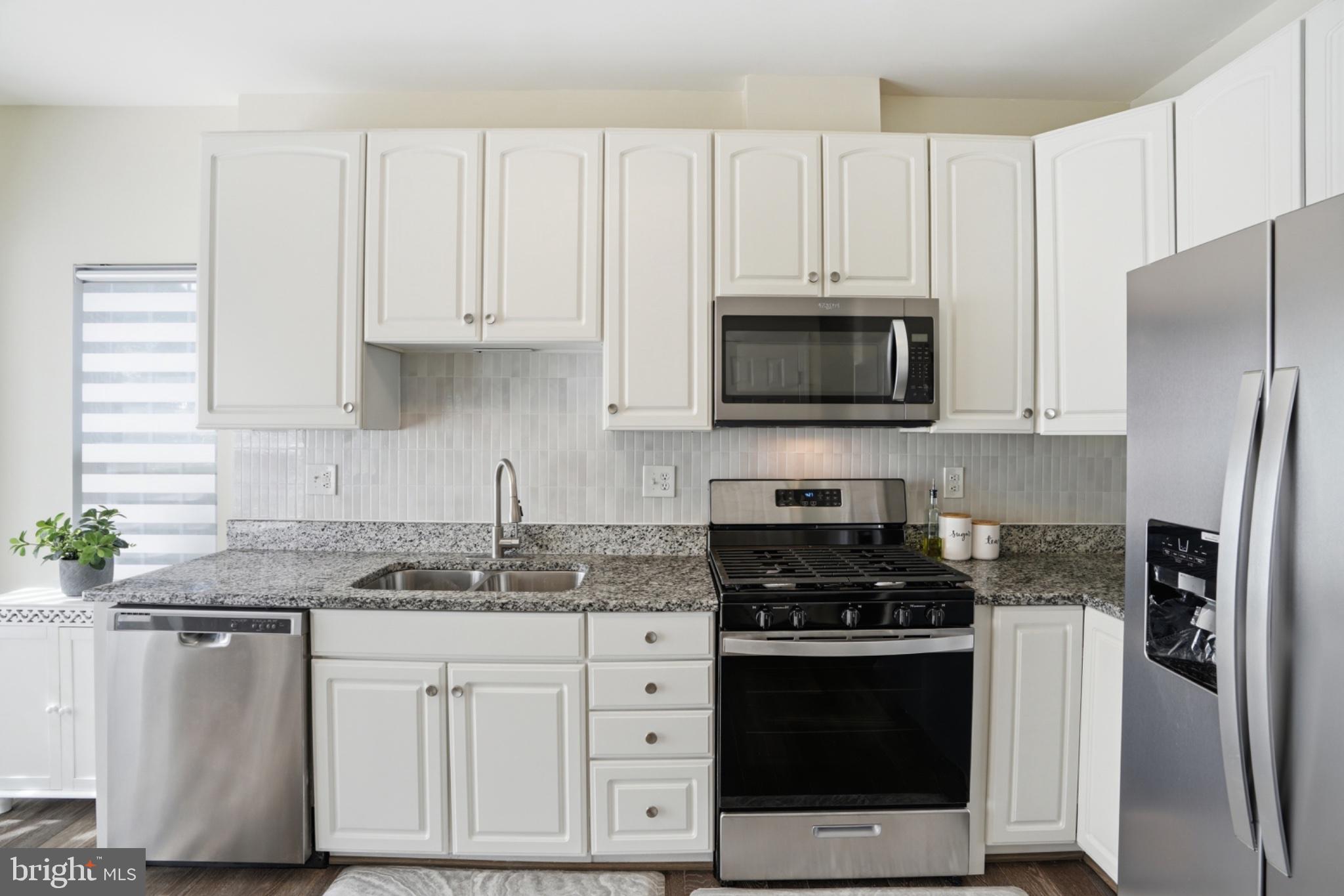 CENTRE RIDGE - Residential