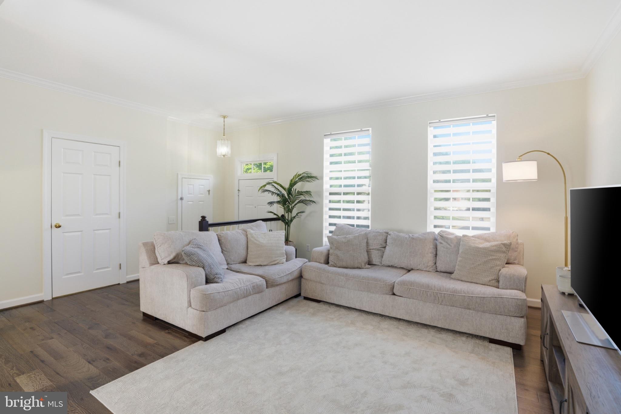 CENTRE RIDGE - Residential