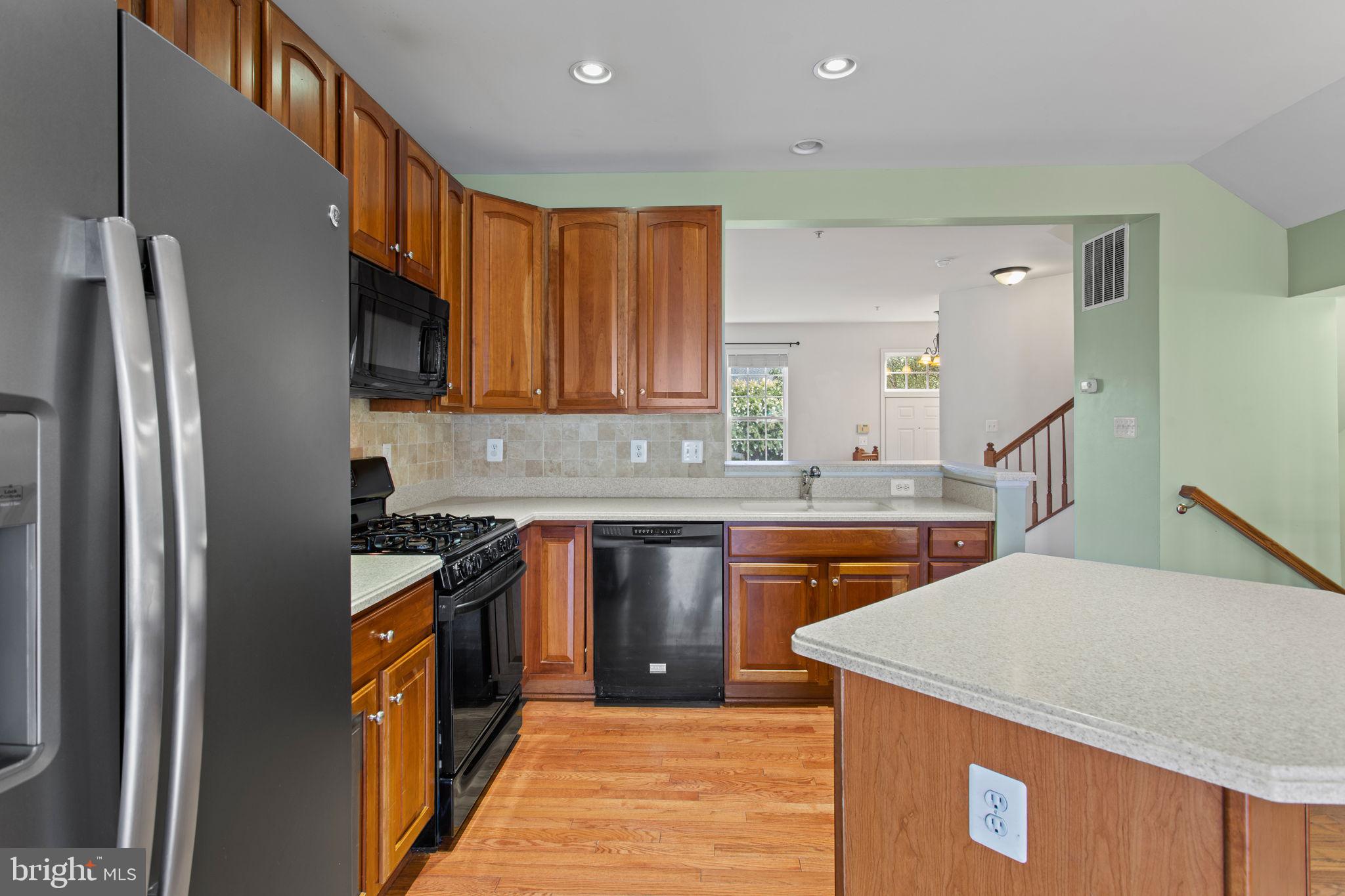 GALYN MANOR - Residential