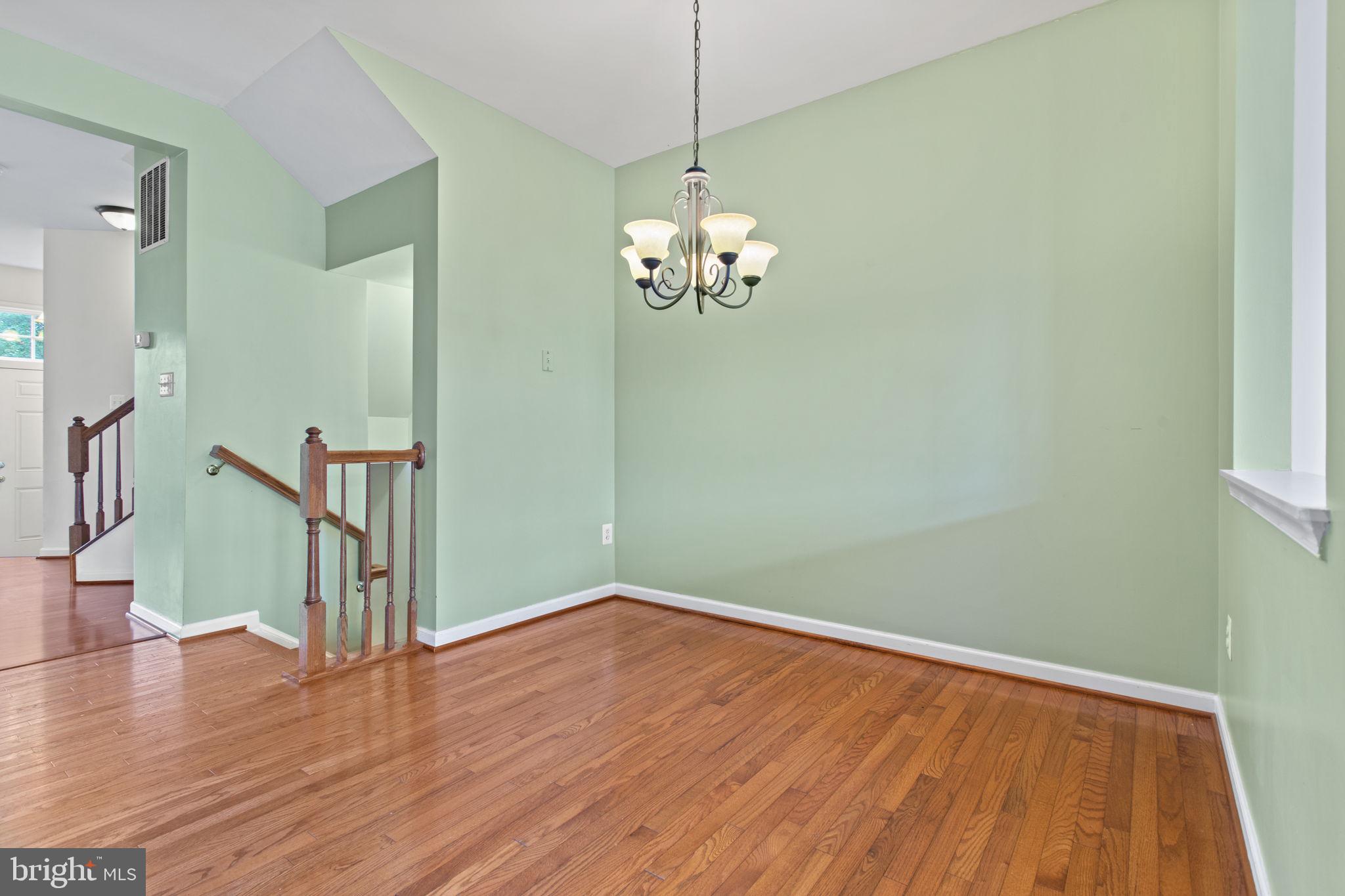 GALYN MANOR - Residential