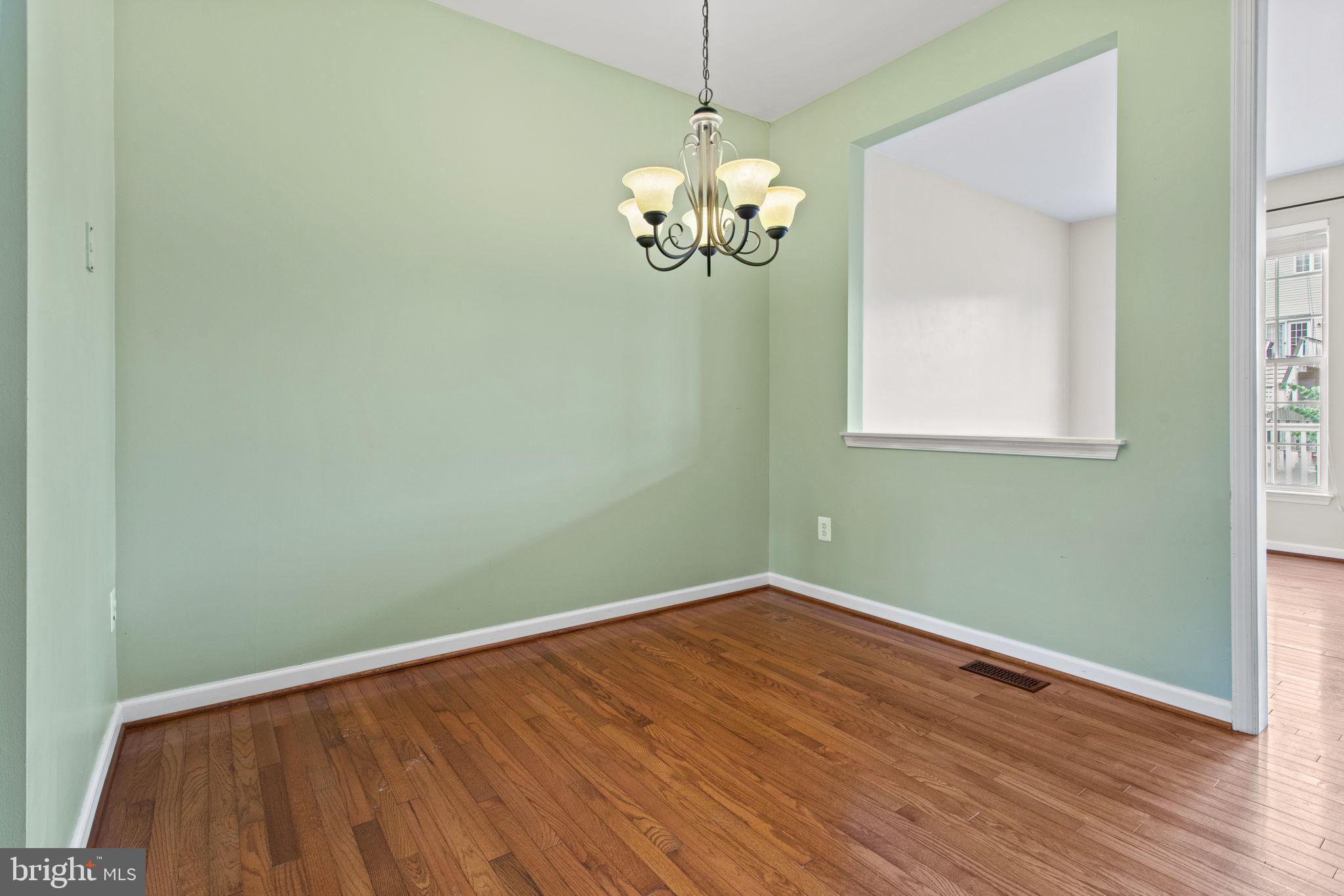 GALYN MANOR - Residential