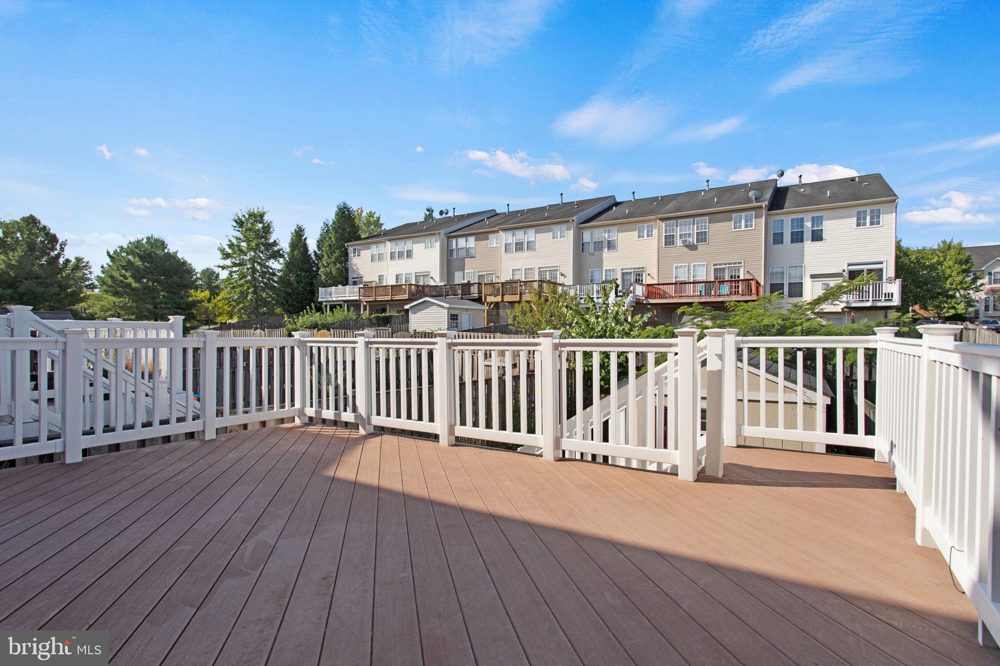 GALYN MANOR - Residential