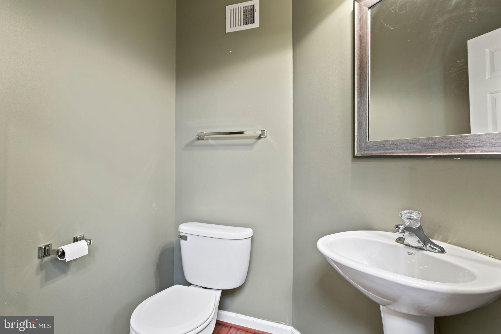 GALYN MANOR - Residential