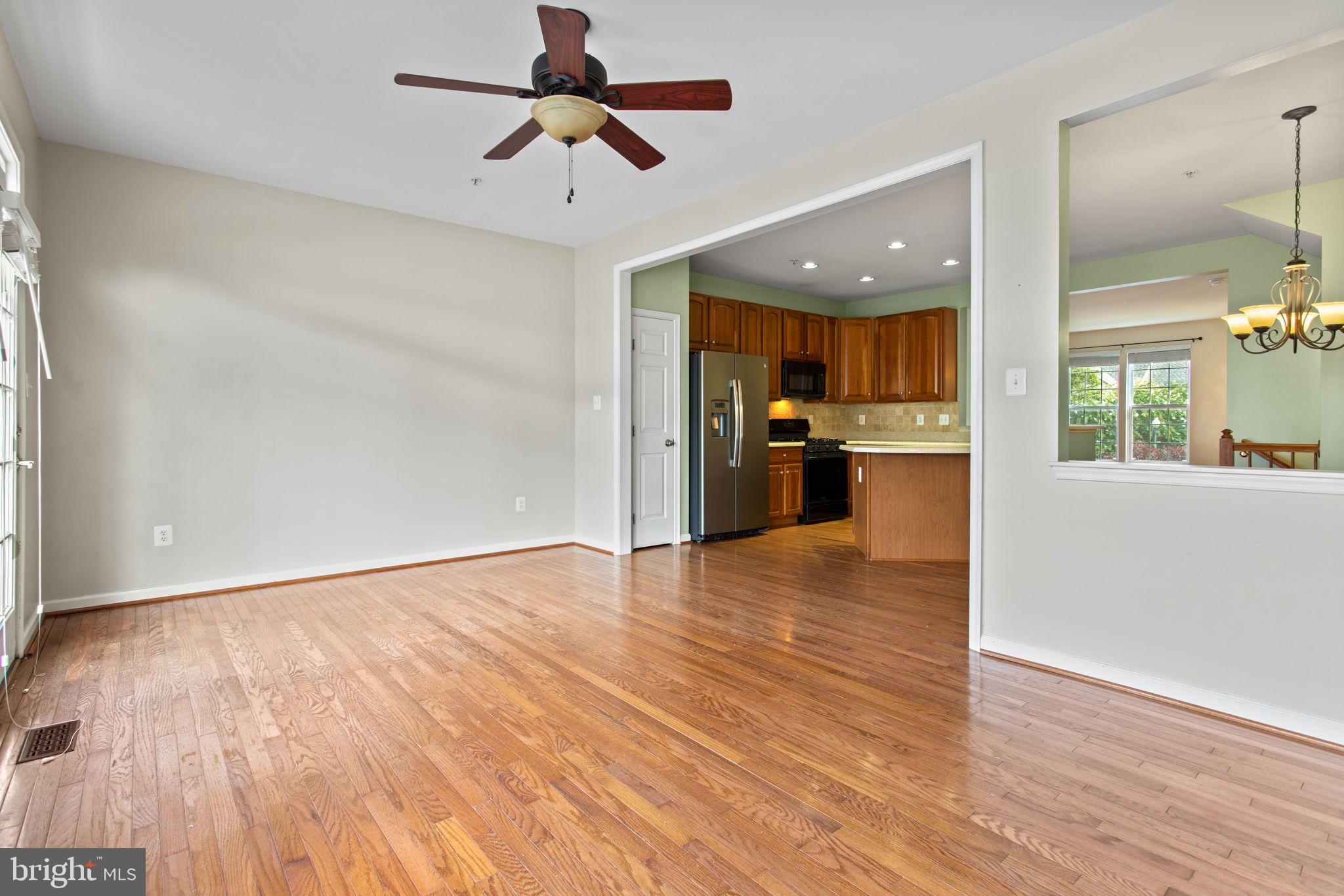 GALYN MANOR - Residential