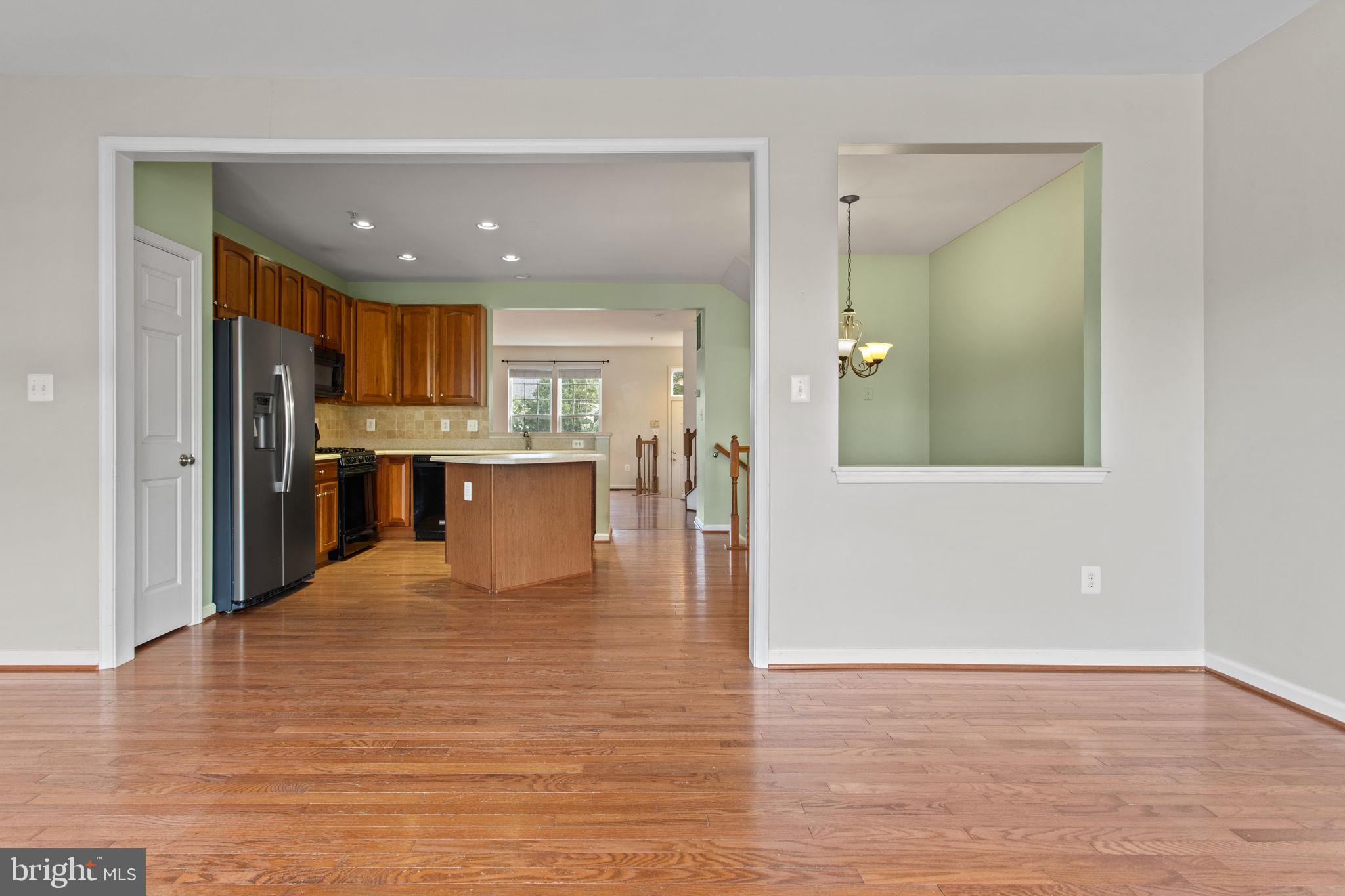 GALYN MANOR - Residential