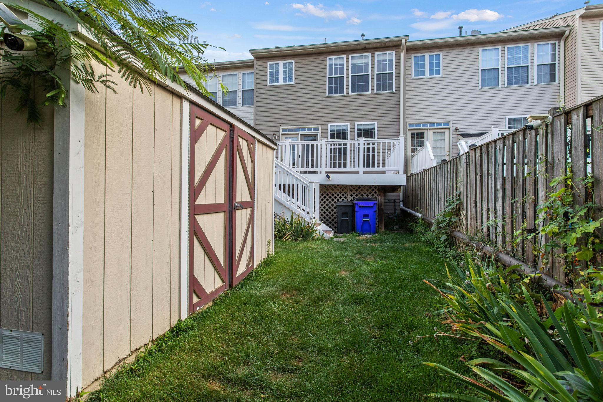 GALYN MANOR - Residential