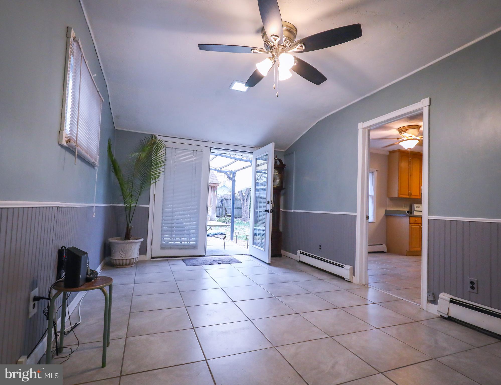 KENWOOD - Residential