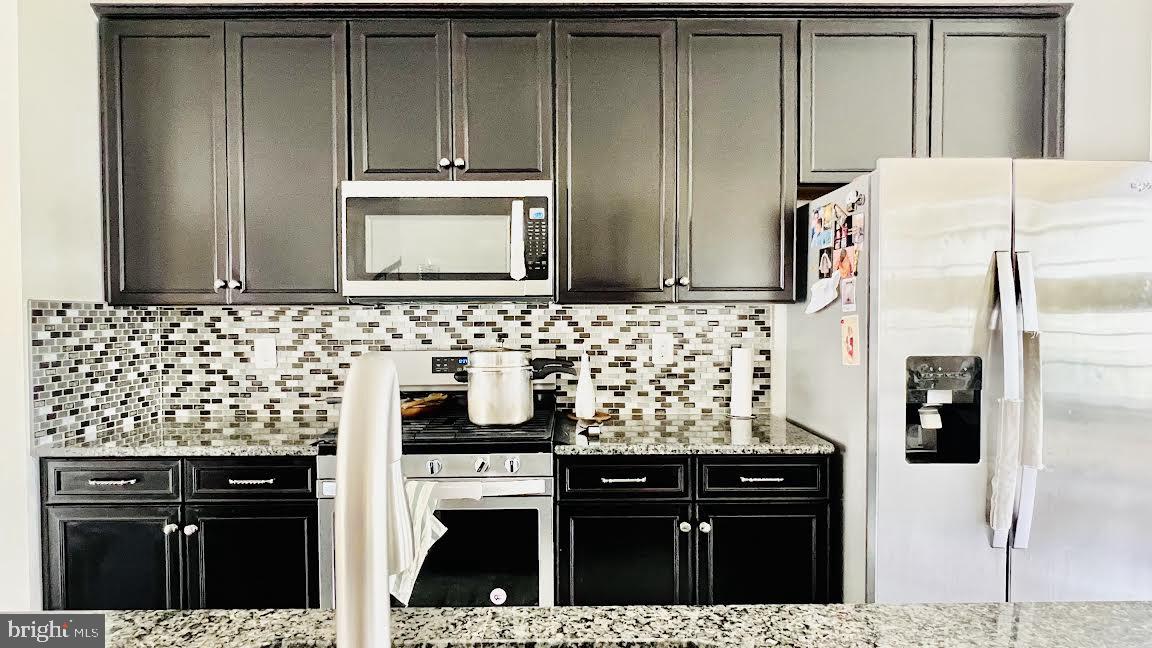 MORRIS PLACE - Residential Lease