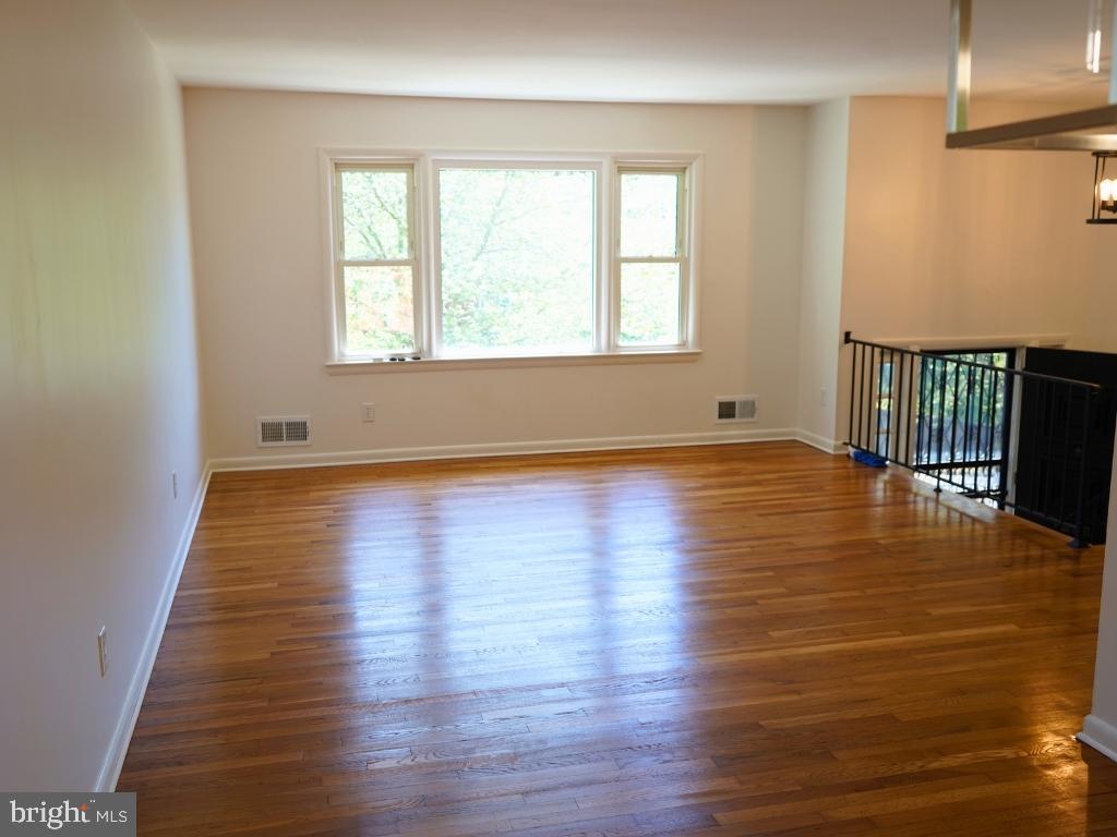 BEACON HEIGHTS - Residential