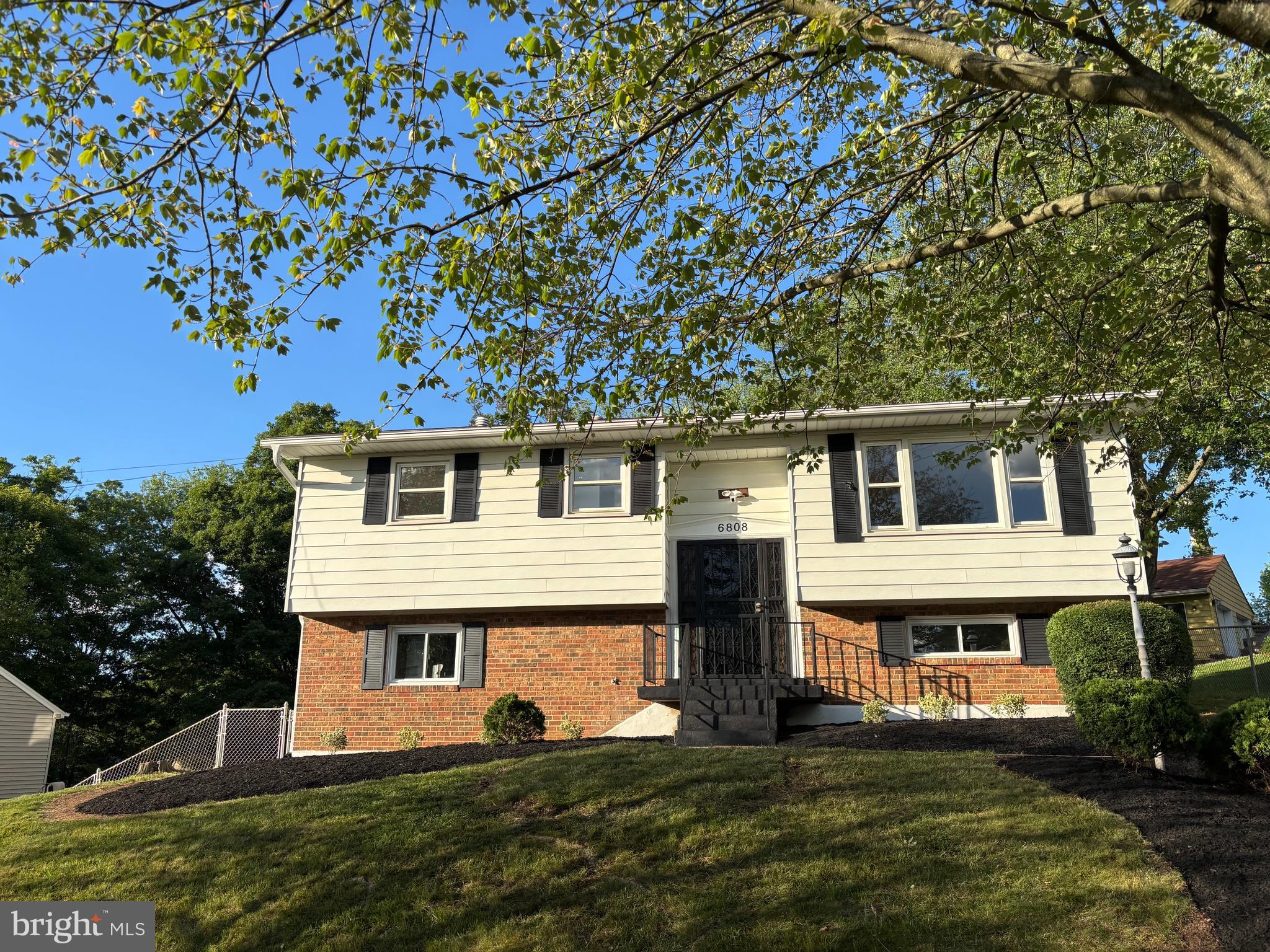 BEACON HEIGHTS - Residential