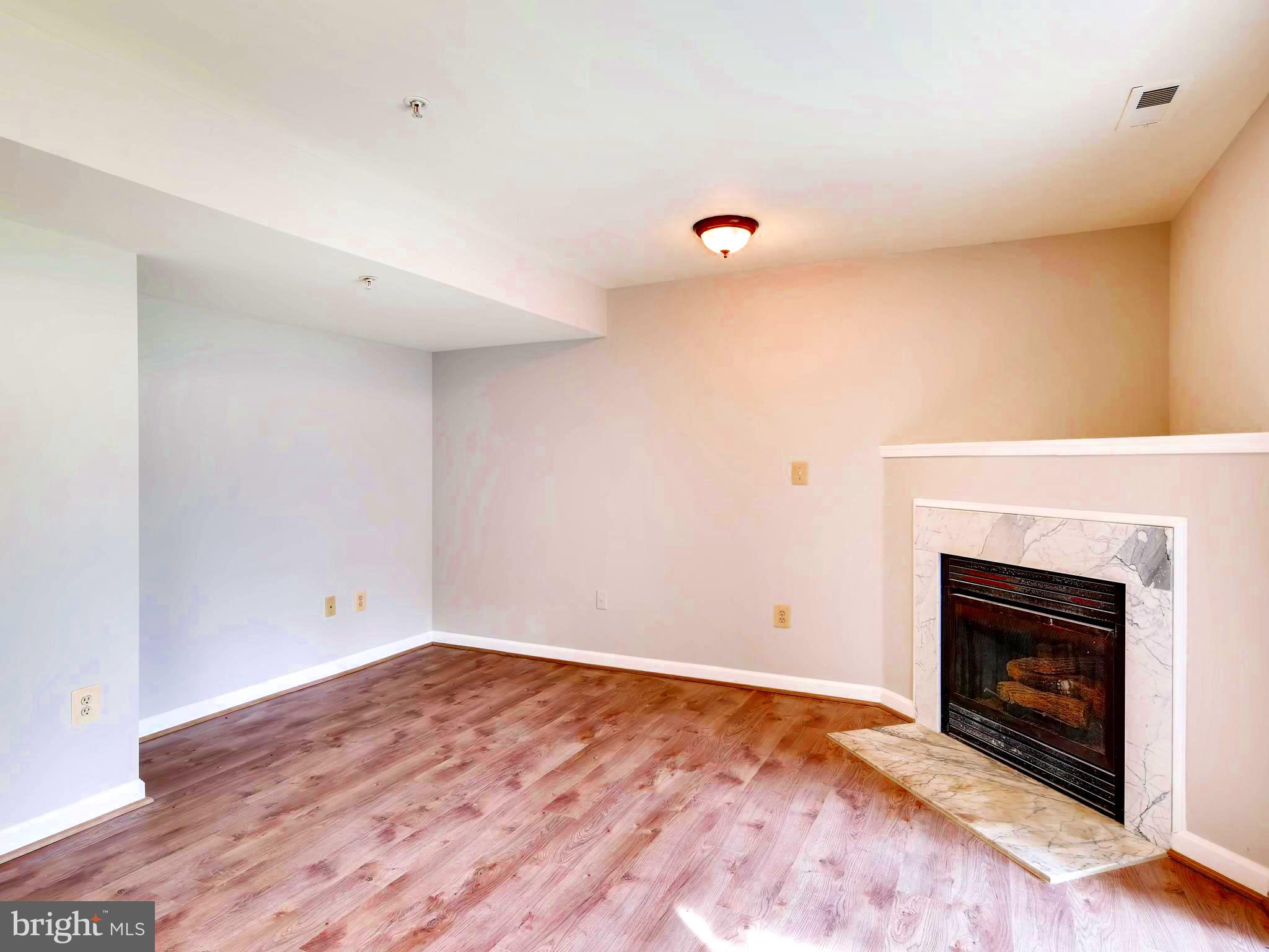 GREENBRIAR AT WHTE MRSH - Residential