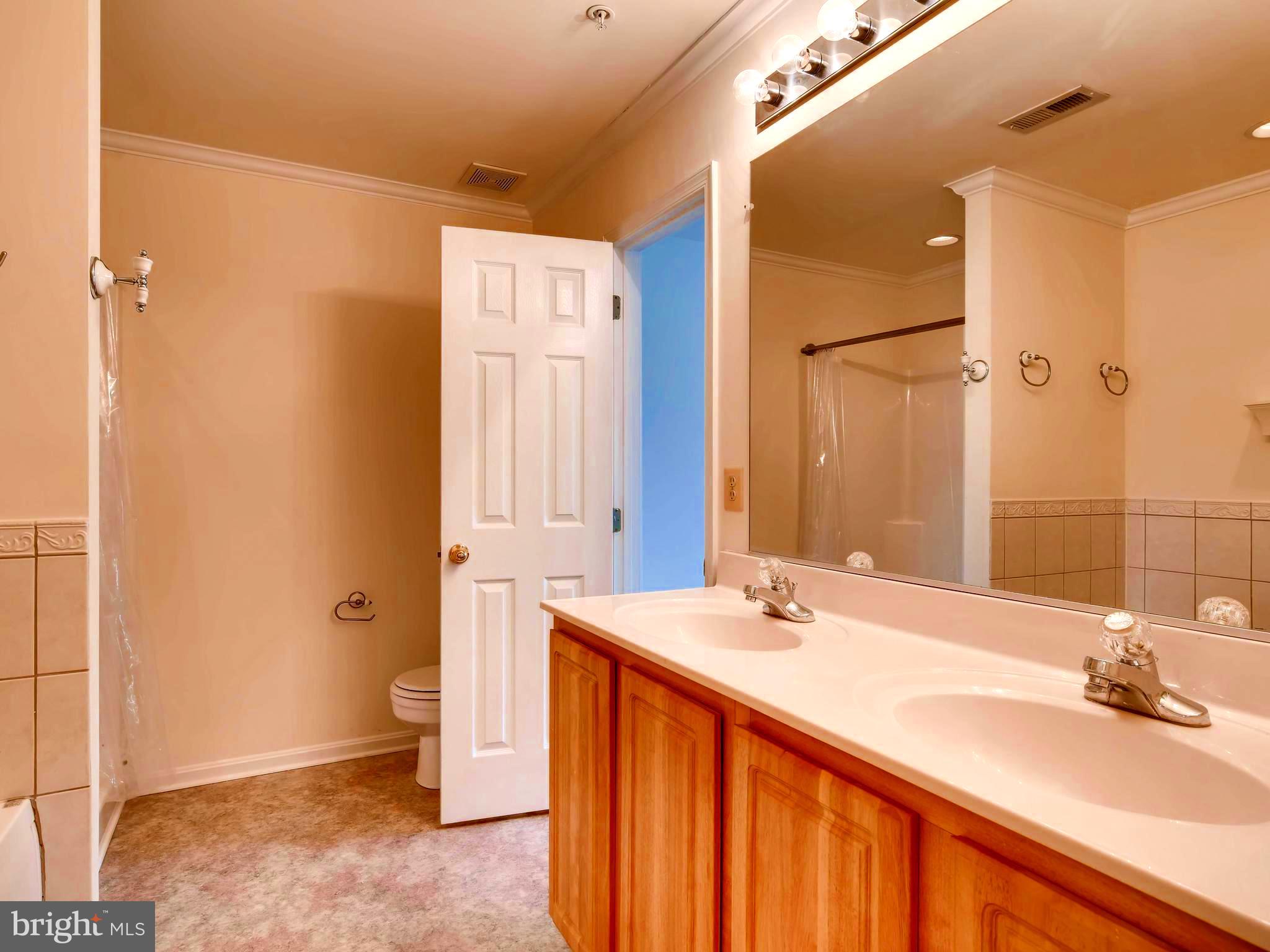 GREENBRIAR AT WHTE MRSH - Residential