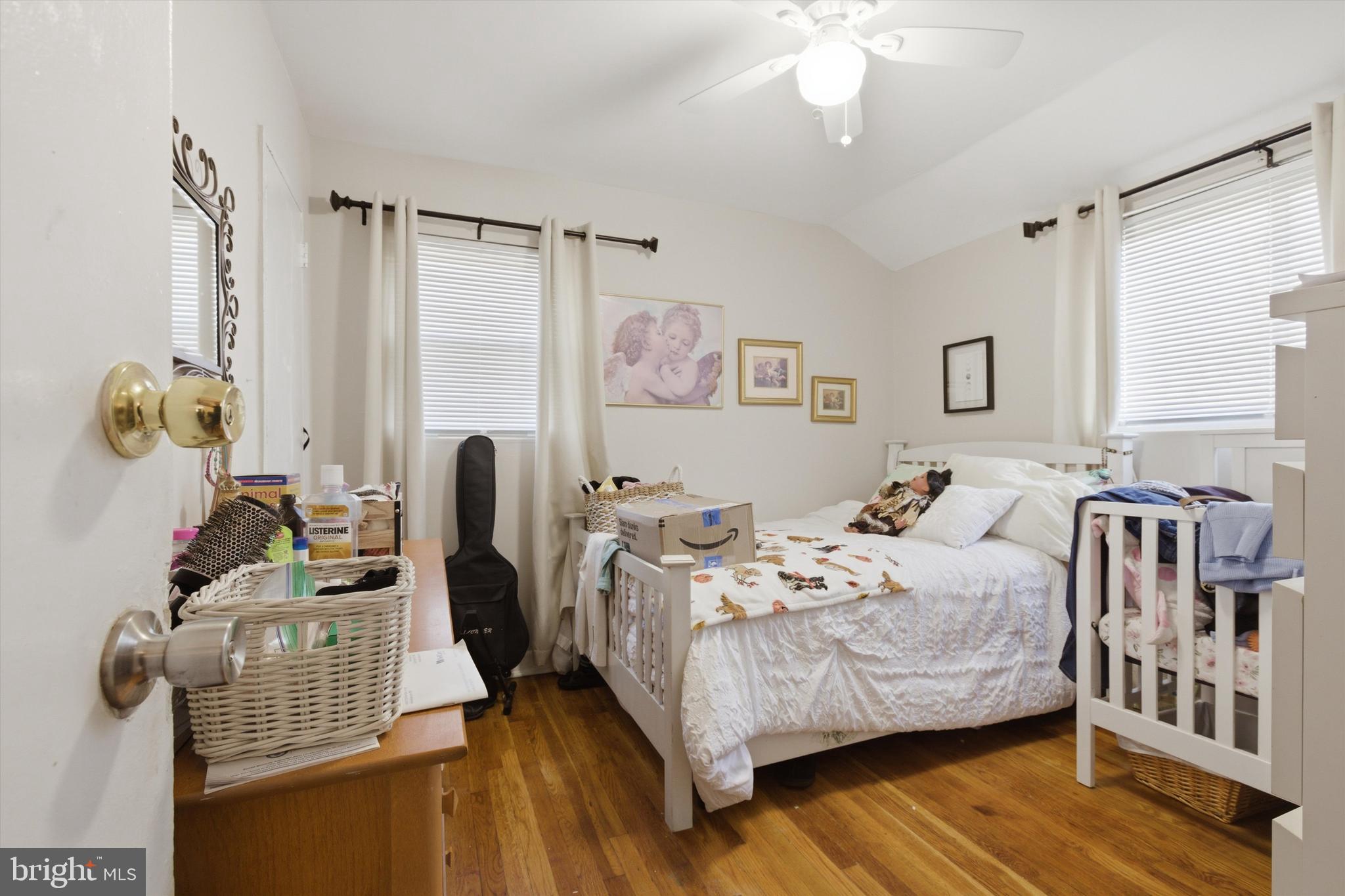 WHEATON WOODS - Residential