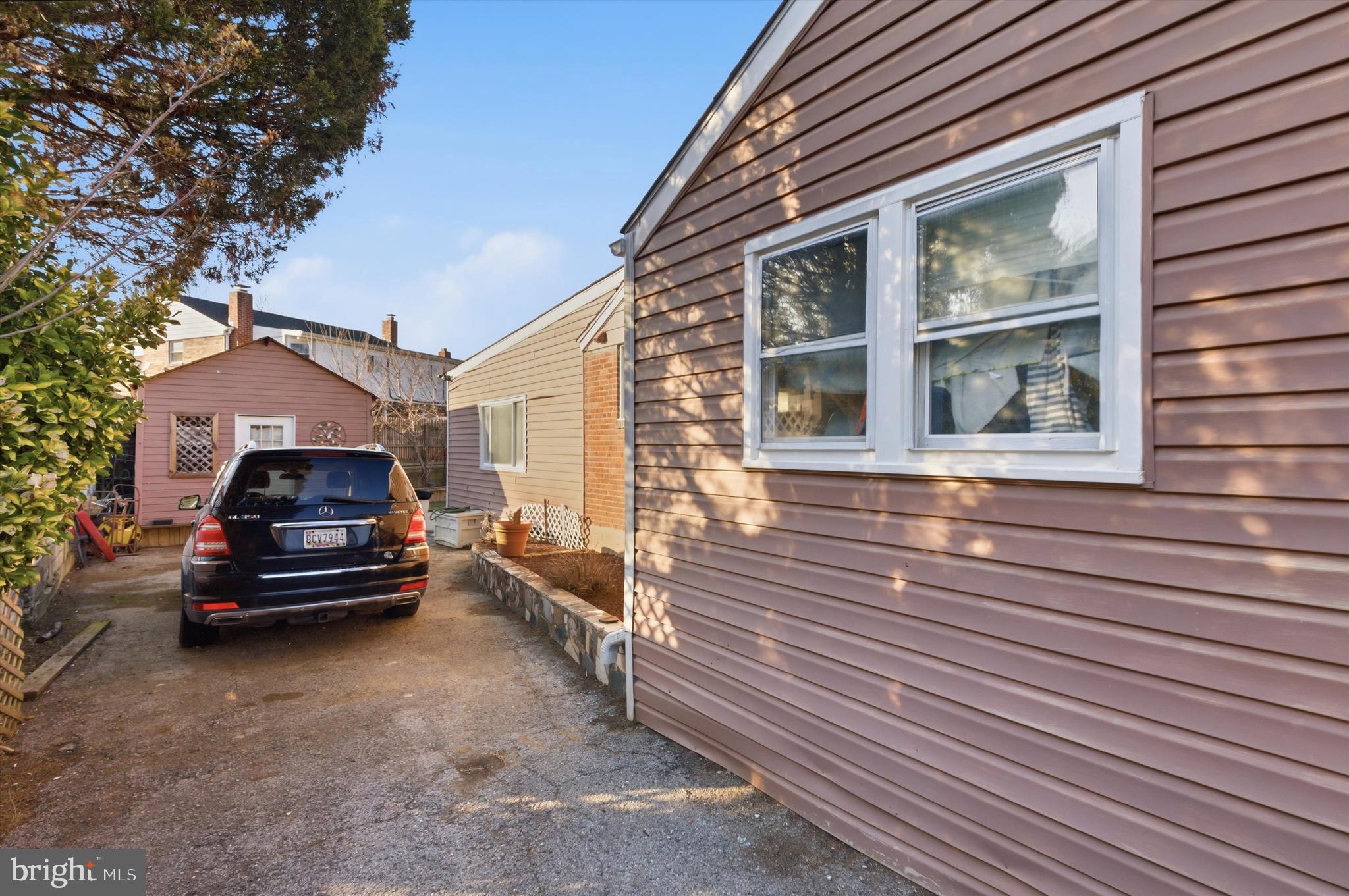 WHEATON WOODS - Residential