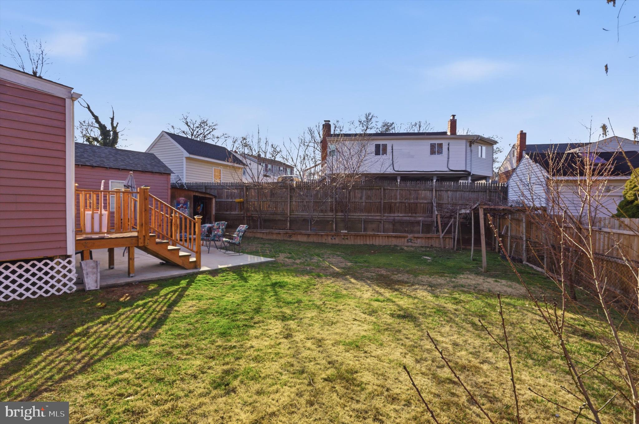 WHEATON WOODS - Residential