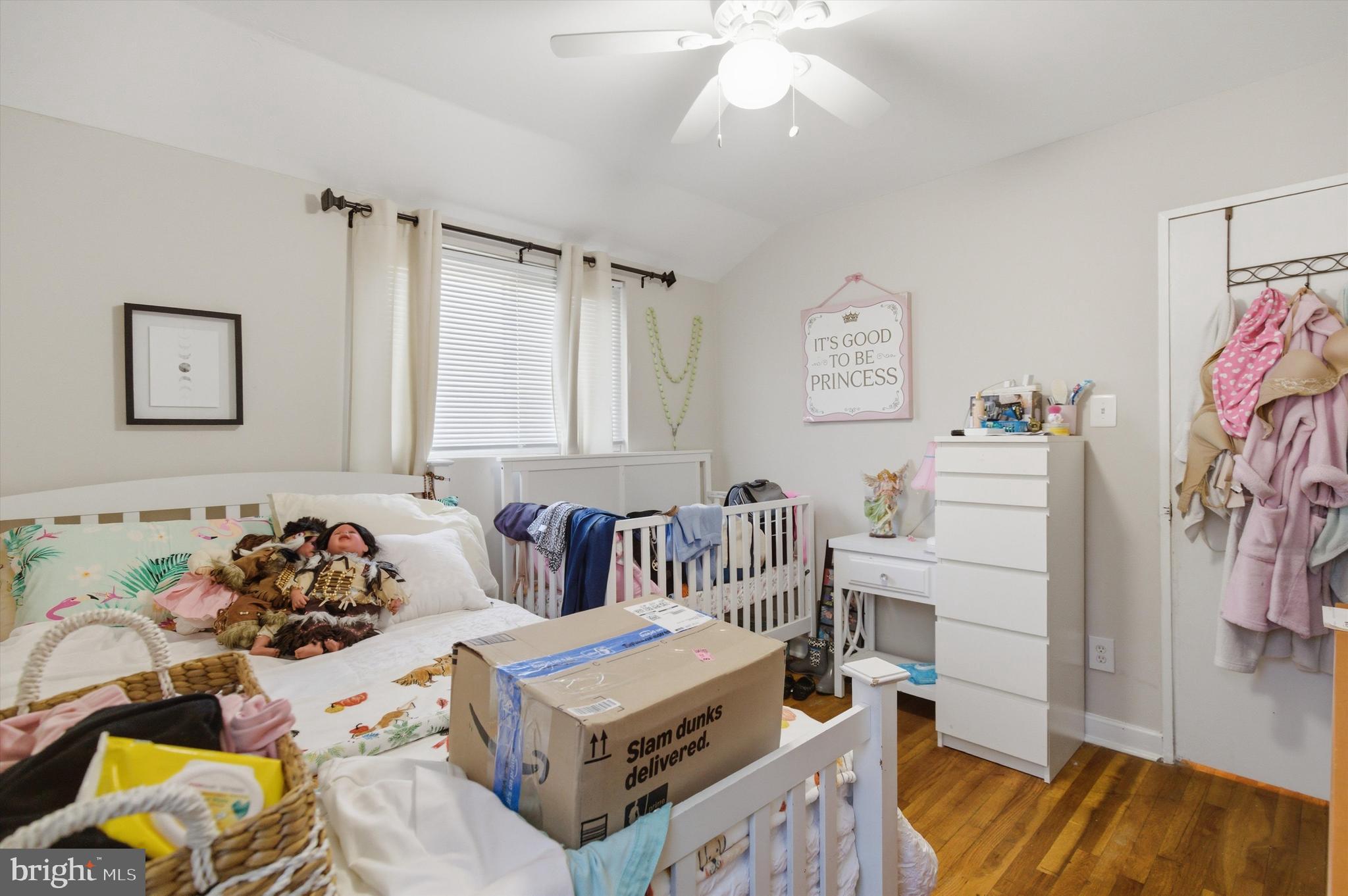 WHEATON WOODS - Residential