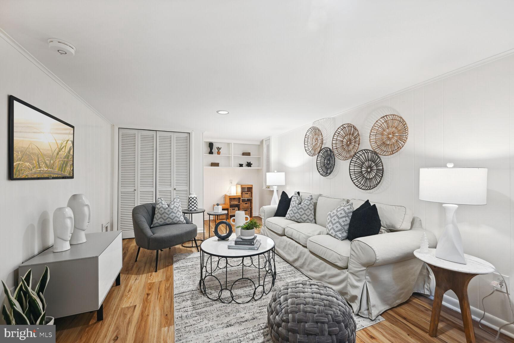 WESTBORO - Residential