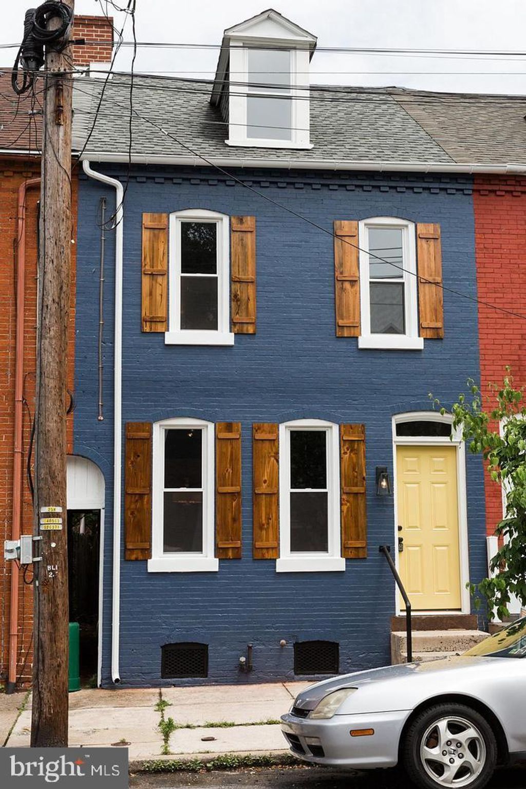 Photo of 561 N Shippen Street, Lancaster, PA 17602 (MLS # PALA2049608)