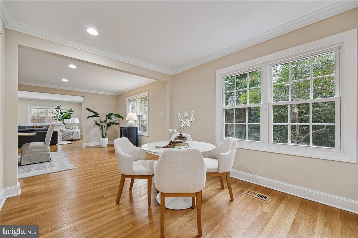 WEST CHEVY CHASE HEIGHTS - Residential