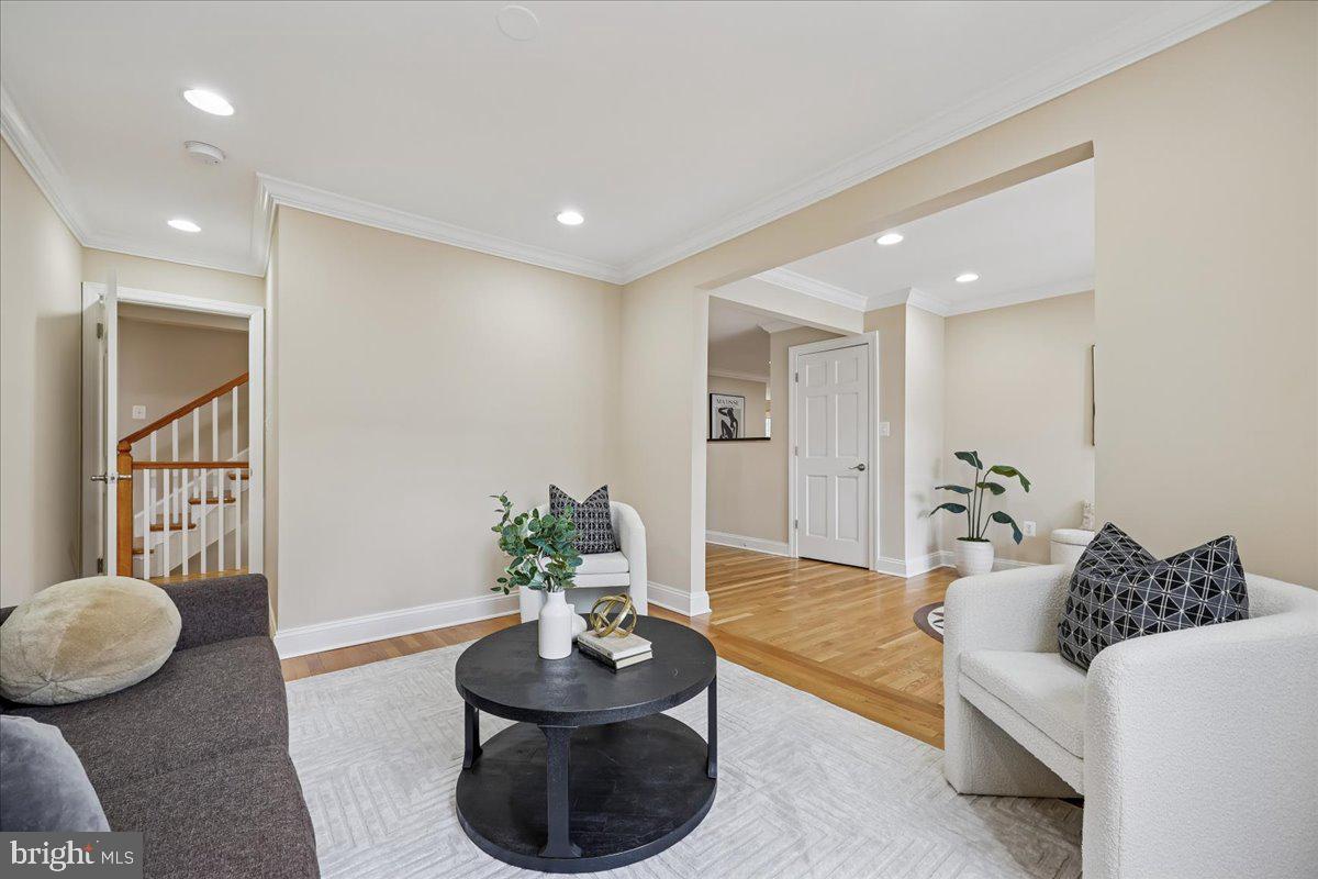 WEST CHEVY CHASE HEIGHTS - Residential