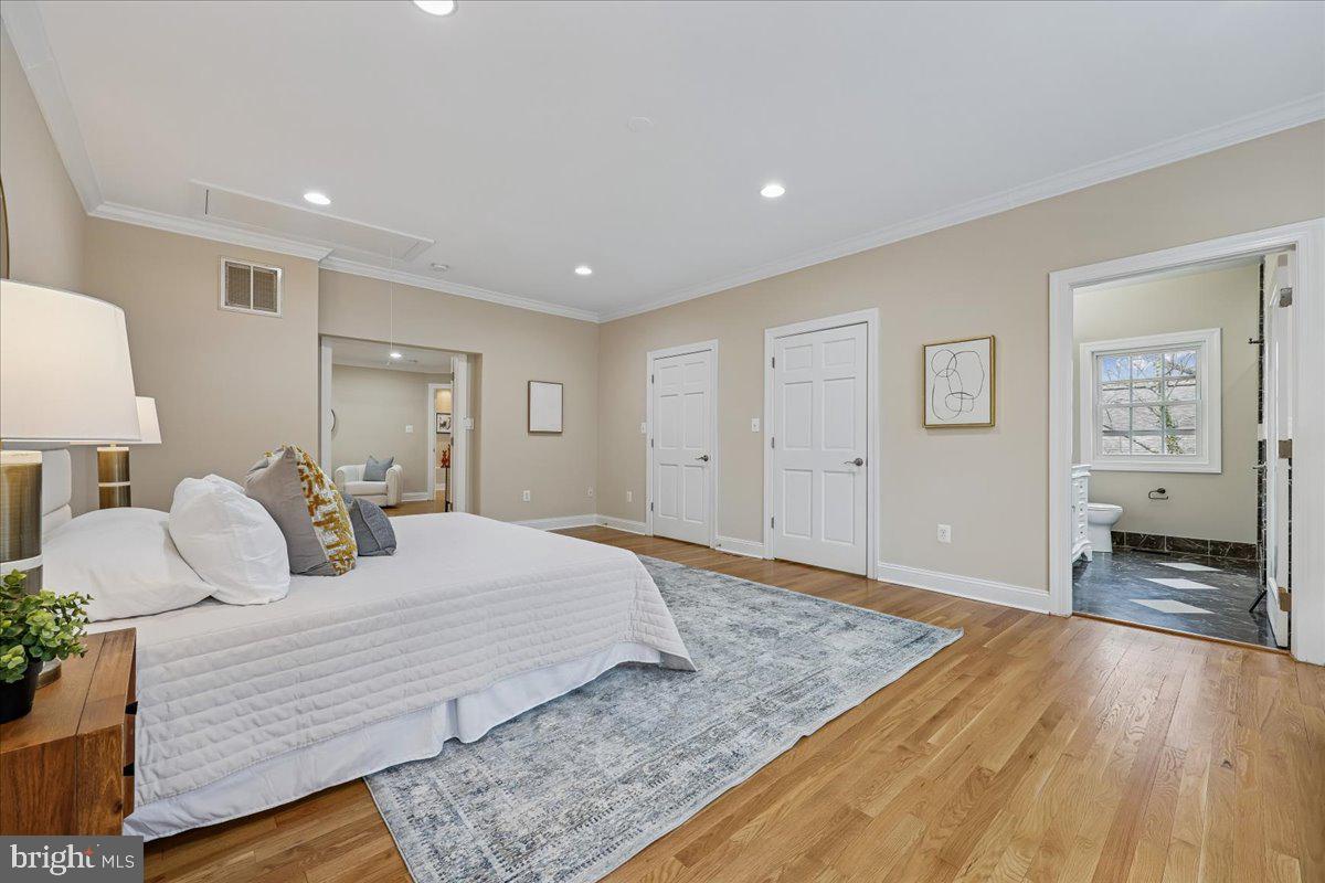 WEST CHEVY CHASE HEIGHTS - Residential