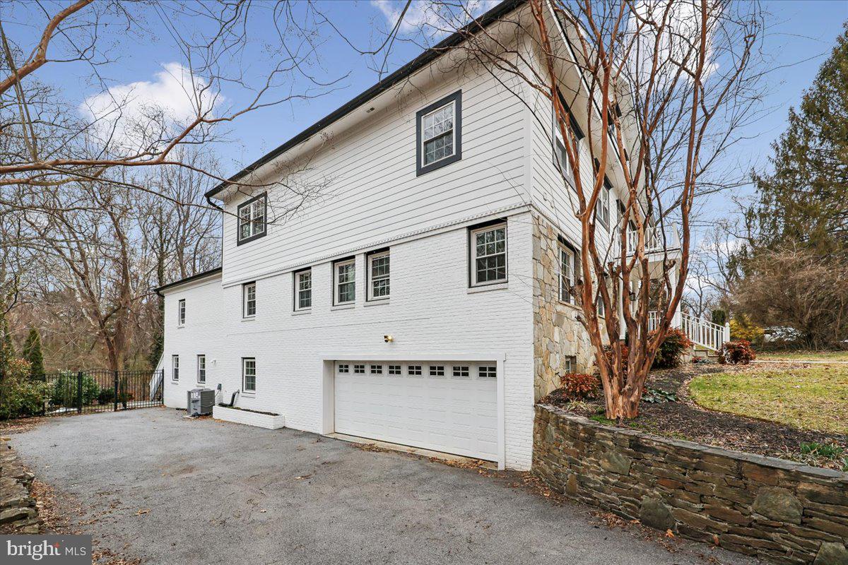 WEST CHEVY CHASE HEIGHTS - Residential