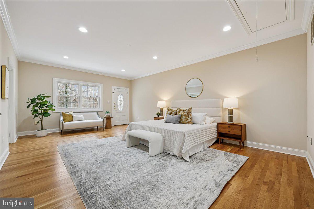 WEST CHEVY CHASE HEIGHTS - Residential