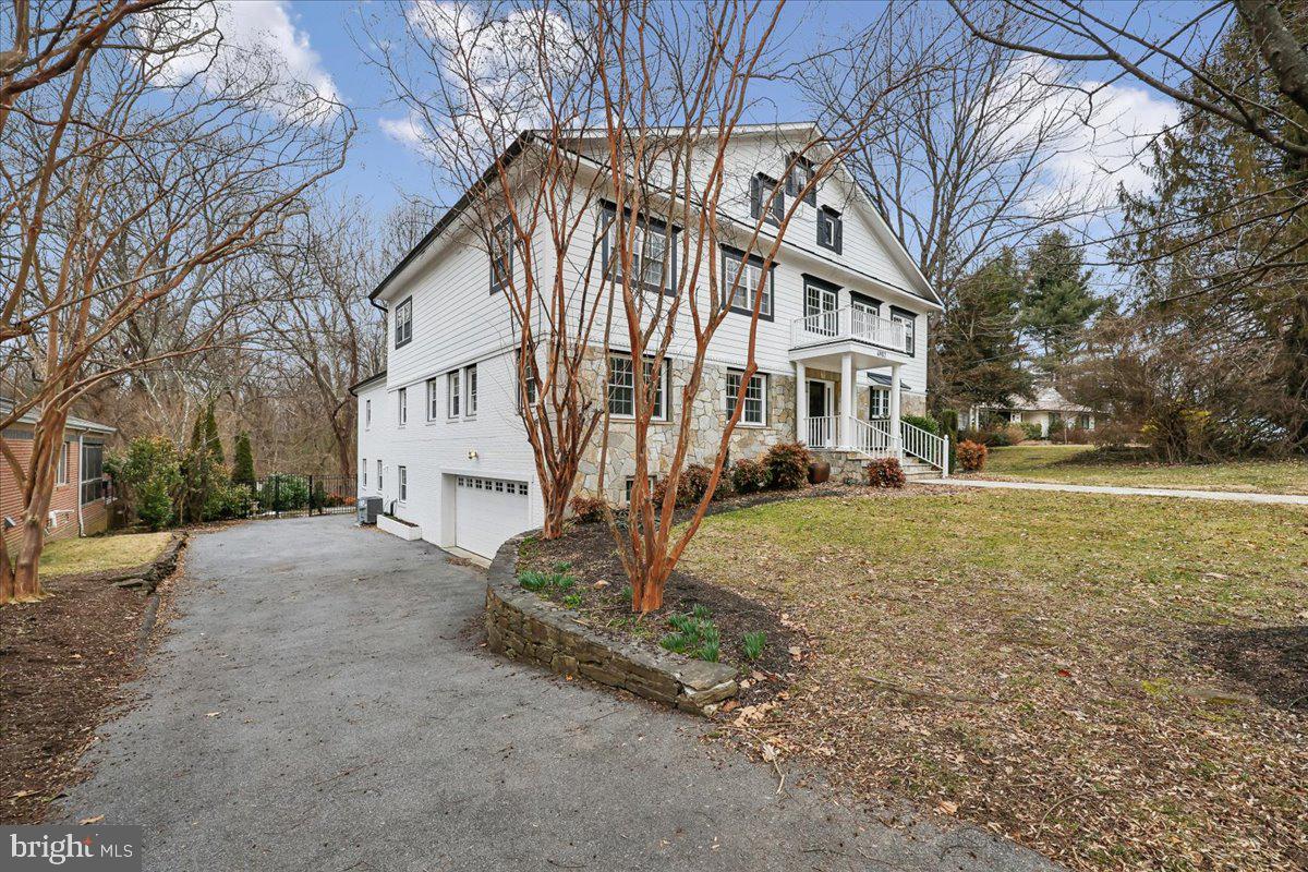 WEST CHEVY CHASE HEIGHTS - Residential