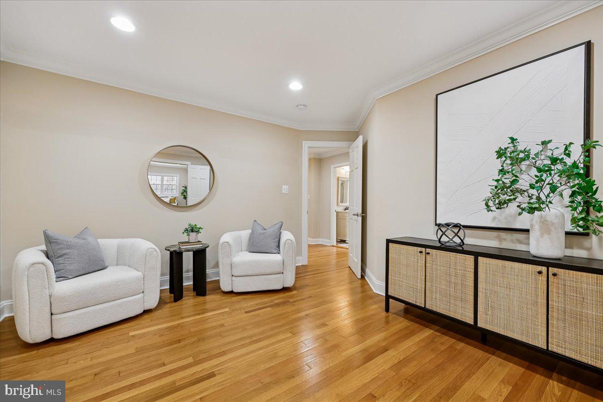 WEST CHEVY CHASE HEIGHTS - Residential