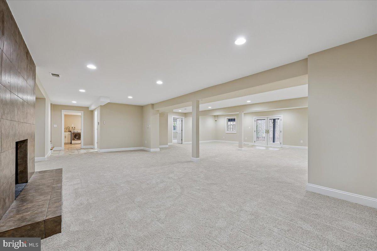 WEST CHEVY CHASE HEIGHTS - Residential