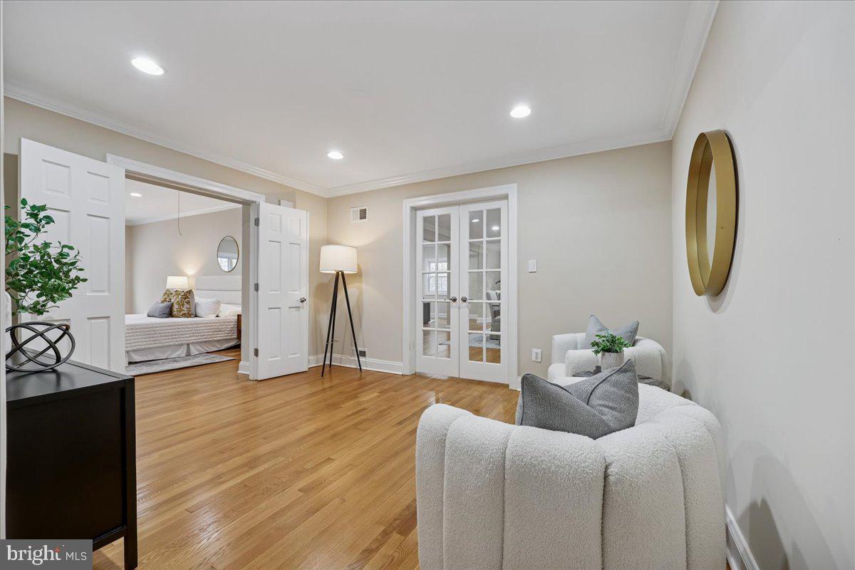 WEST CHEVY CHASE HEIGHTS - Residential