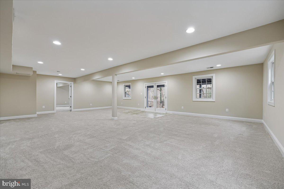 WEST CHEVY CHASE HEIGHTS - Residential