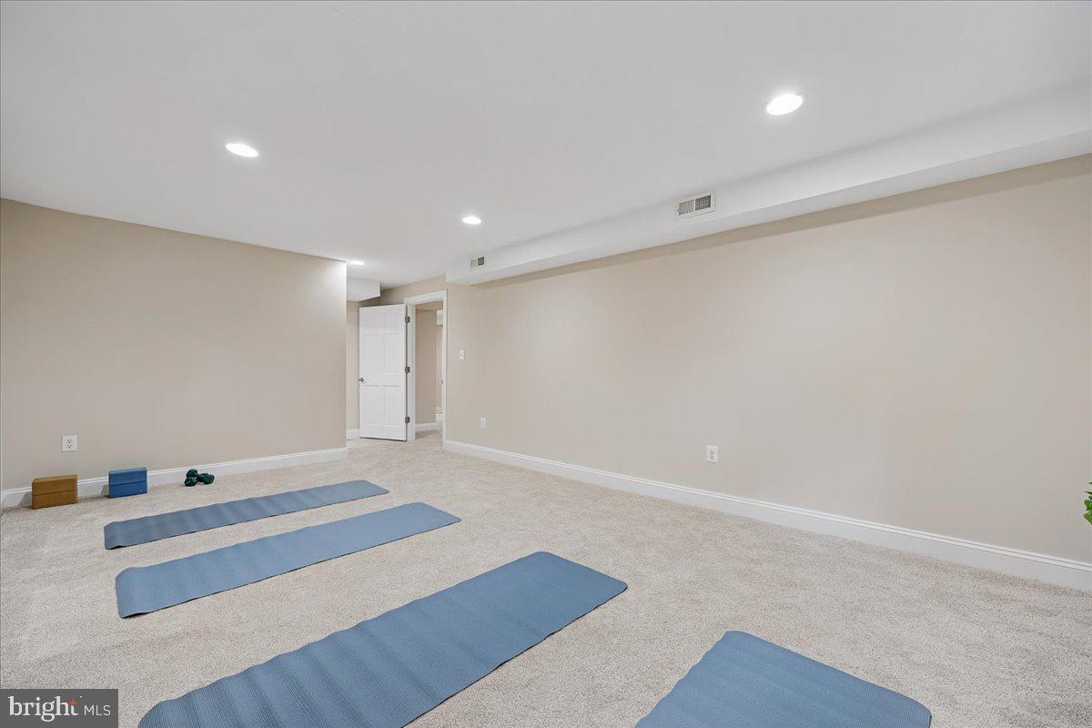 WEST CHEVY CHASE HEIGHTS - Residential