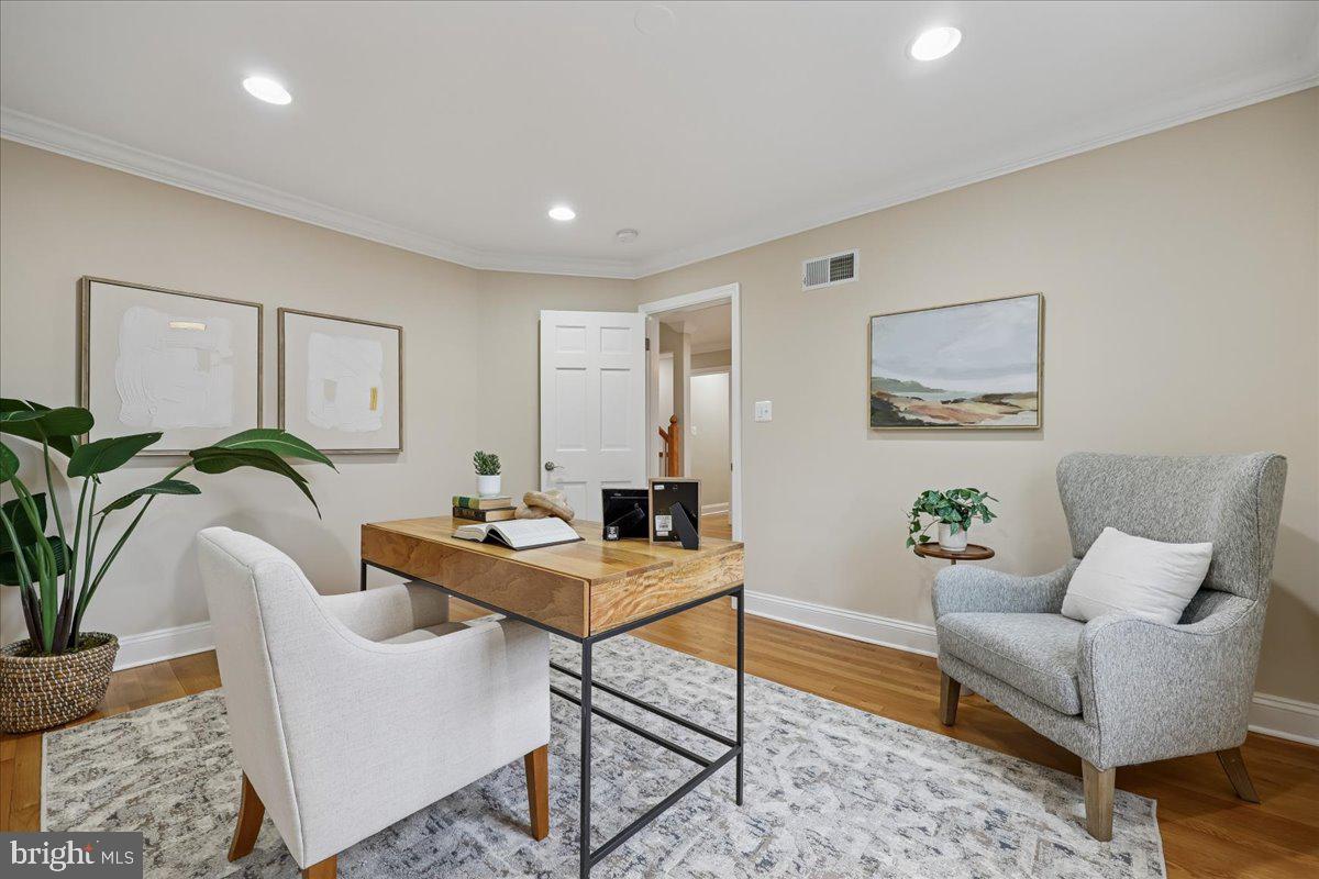 WEST CHEVY CHASE HEIGHTS - Residential