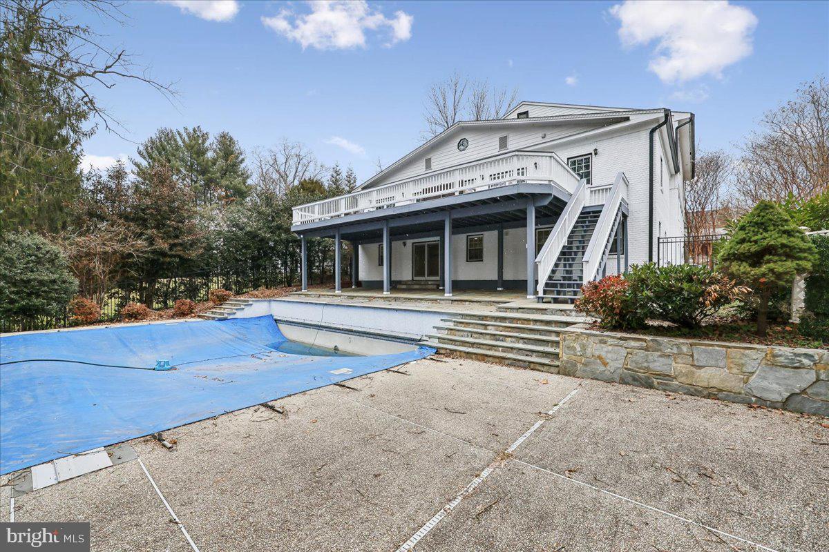 WEST CHEVY CHASE HEIGHTS - Residential